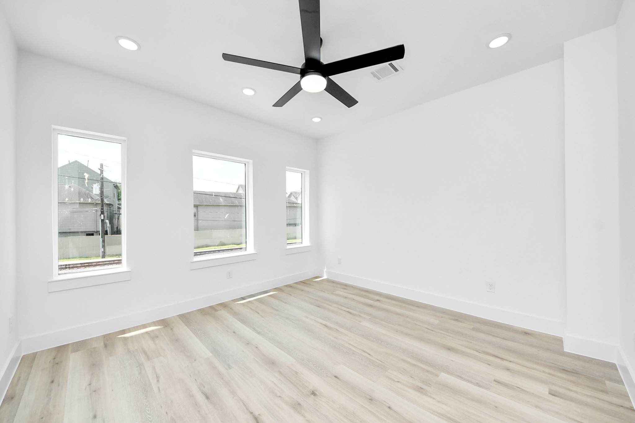 4410 Allen Street B Property Photo 16