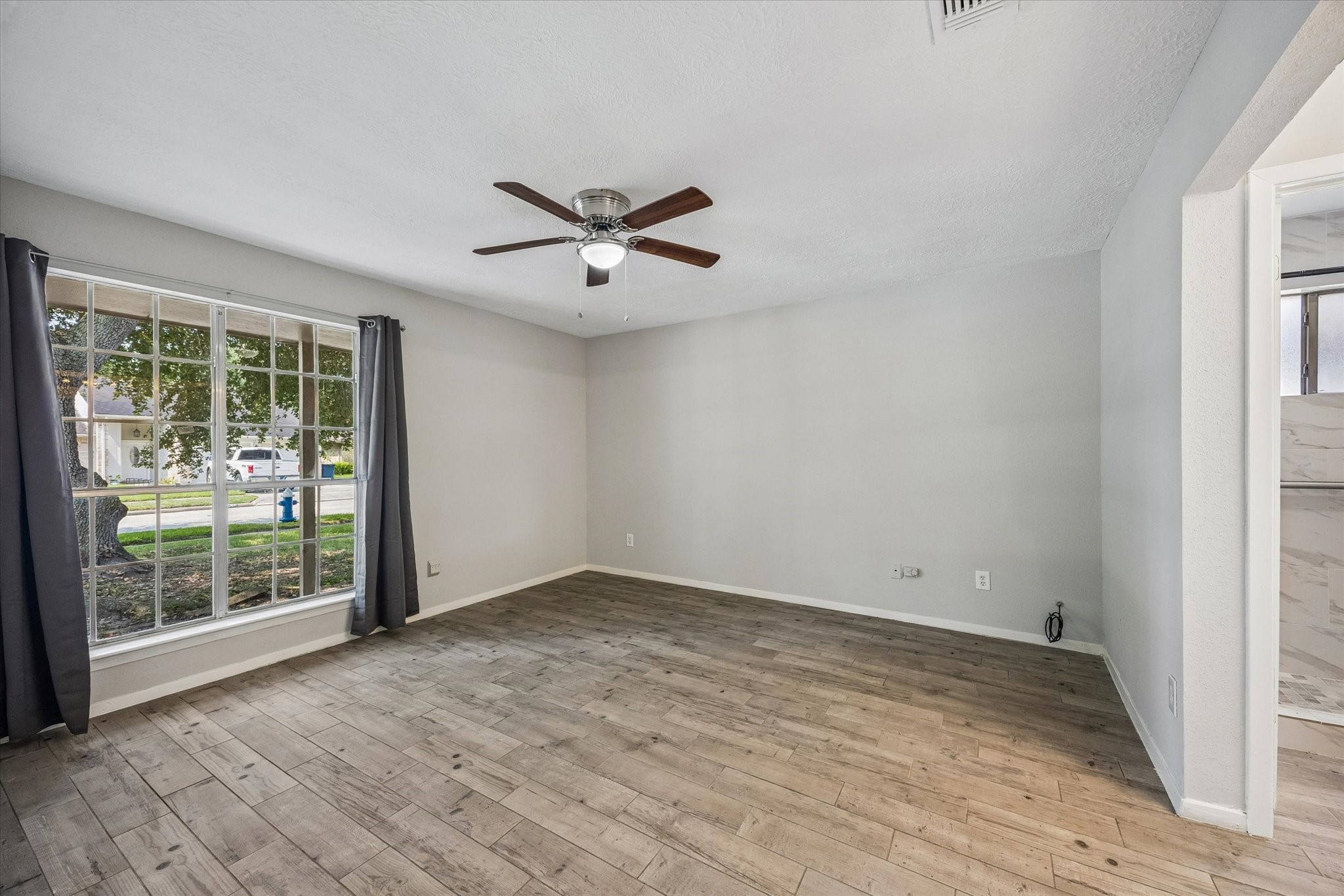 16723 Colony Bend Drive Property Photo 10