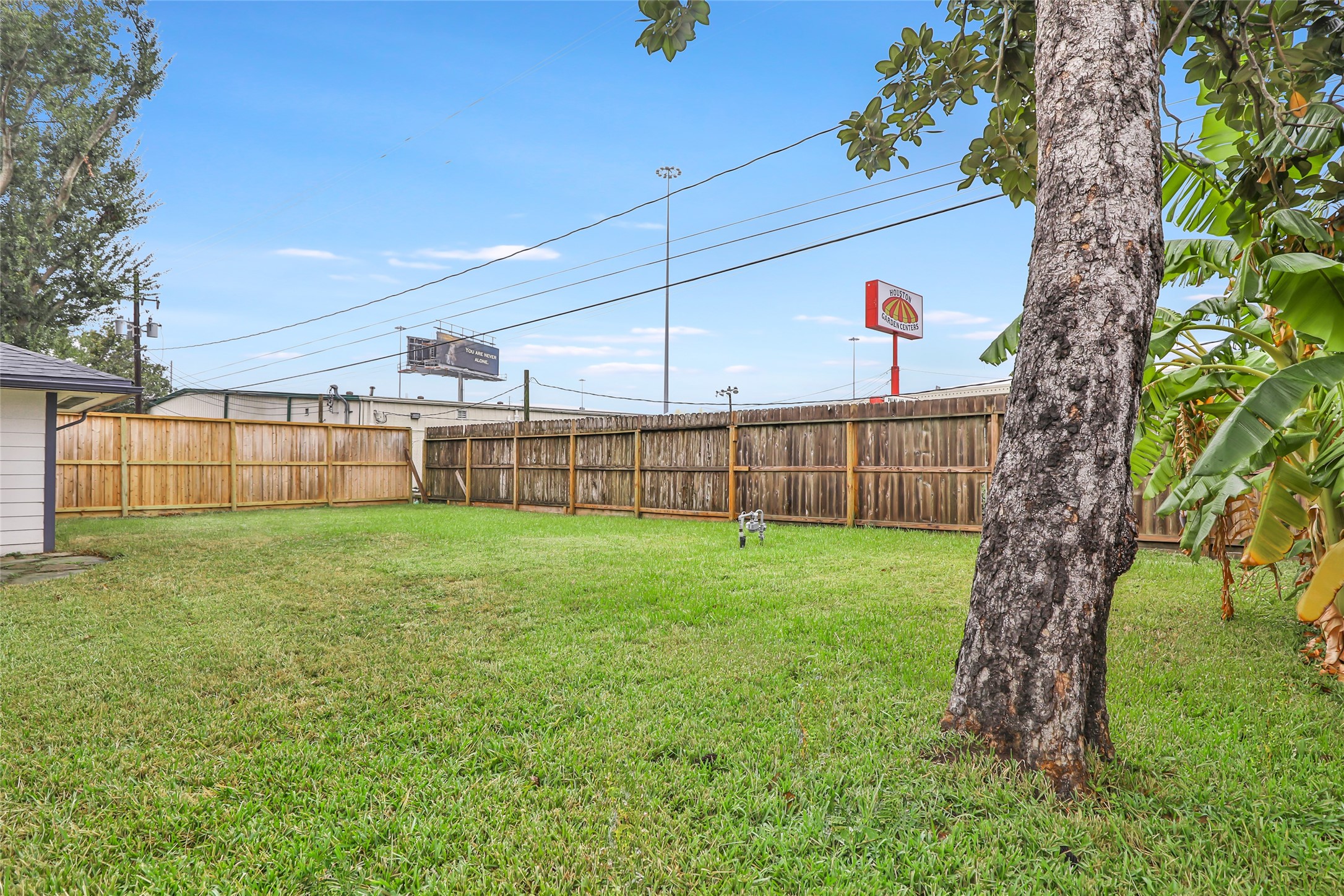 1623 Fawnhope Drive Property Photo 3