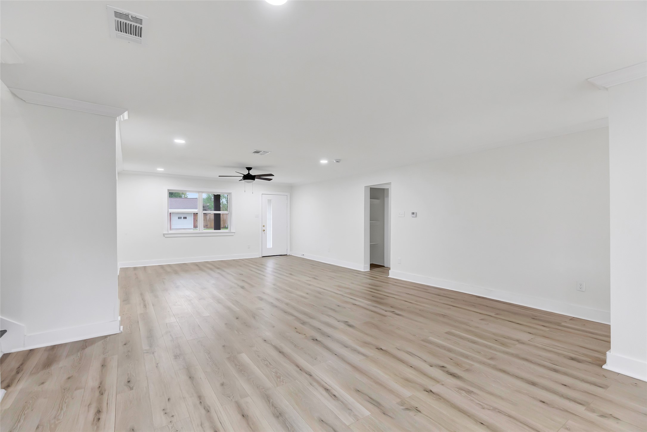 1623 Fawnhope Drive Property Photo 11