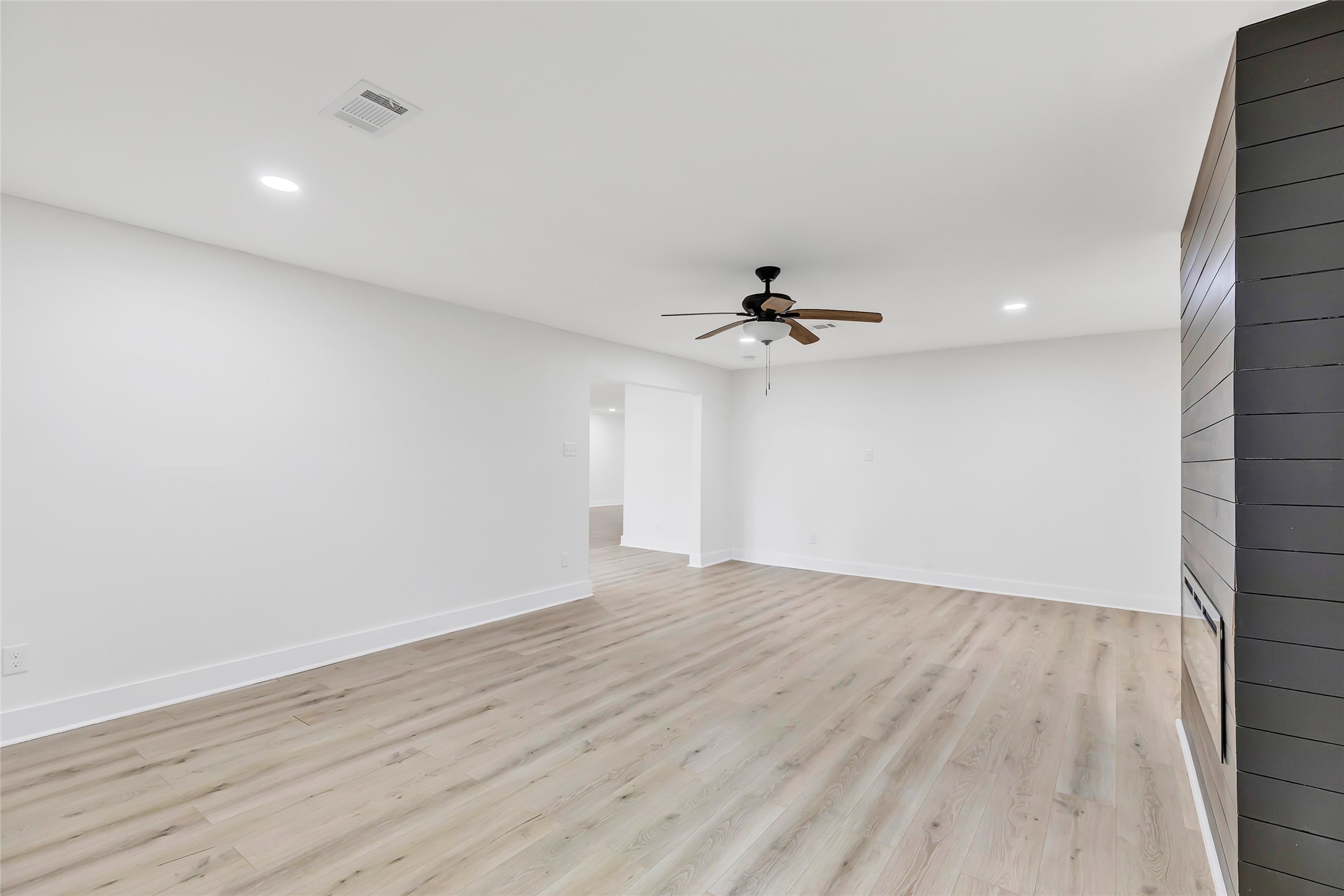 1623 Fawnhope Drive Property Photo 16