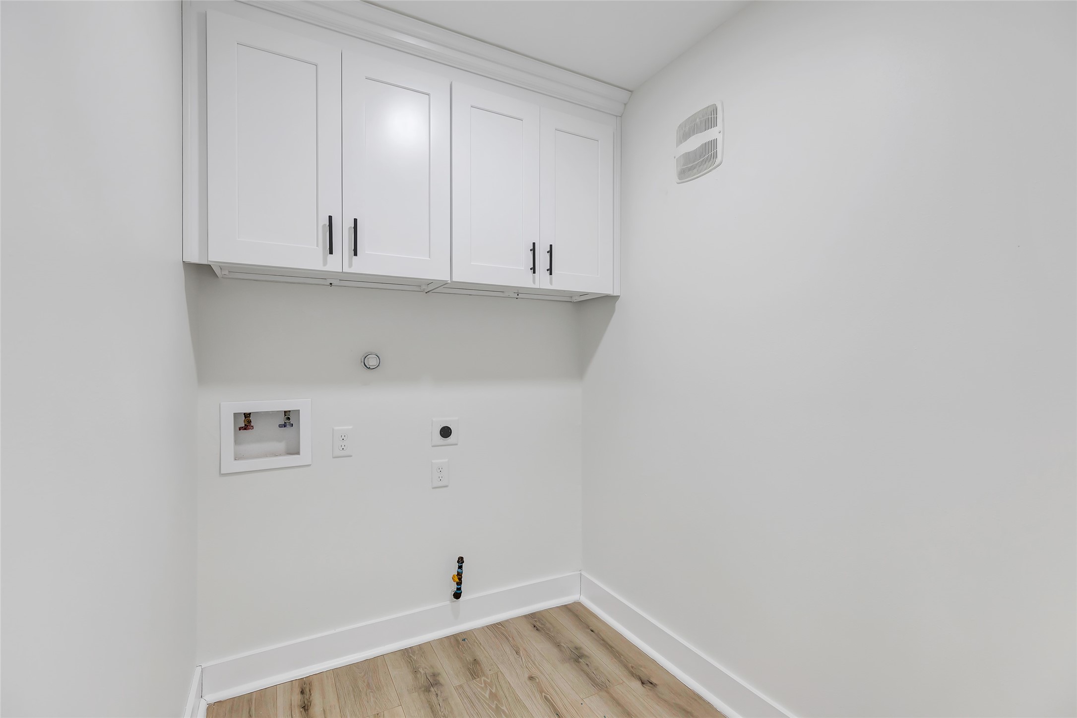 1623 Fawnhope Drive Property Photo 17