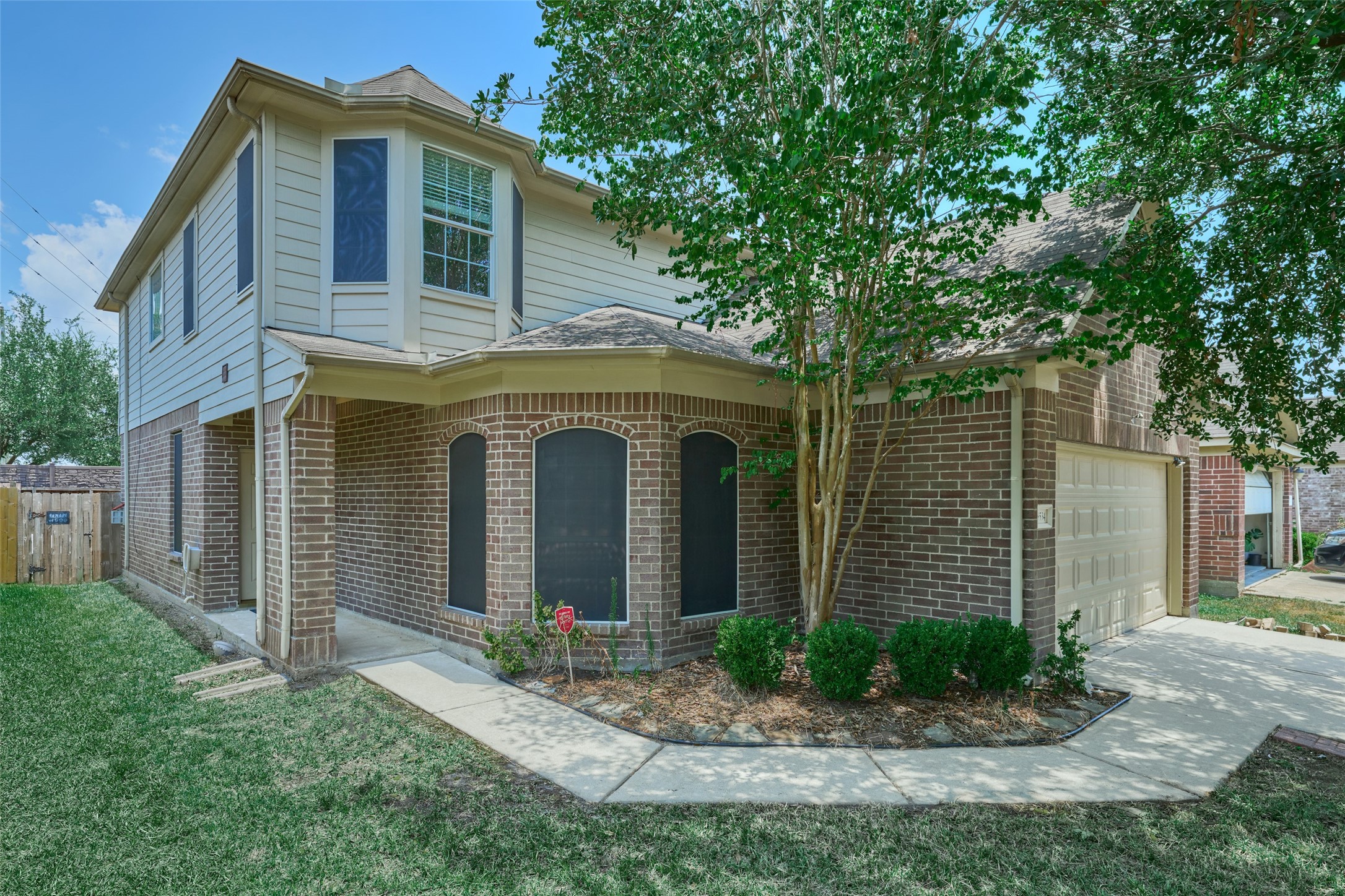 18534 Alemarble Oak Street Property Photo 1