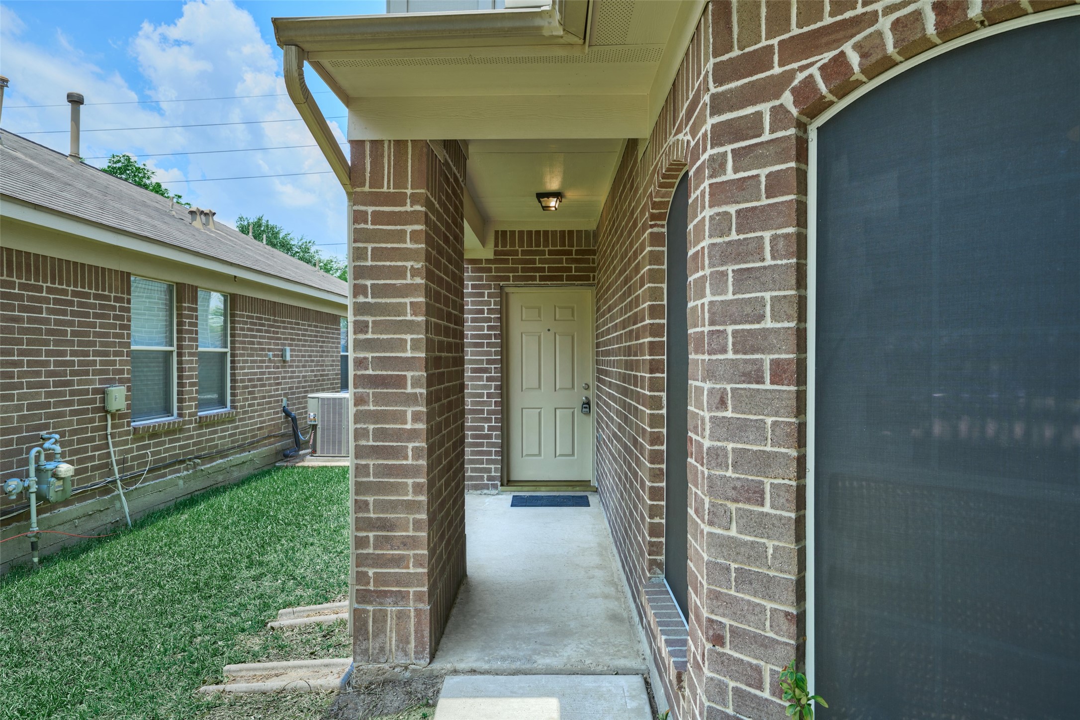18534 Alemarble Oak Street Property Photo 4