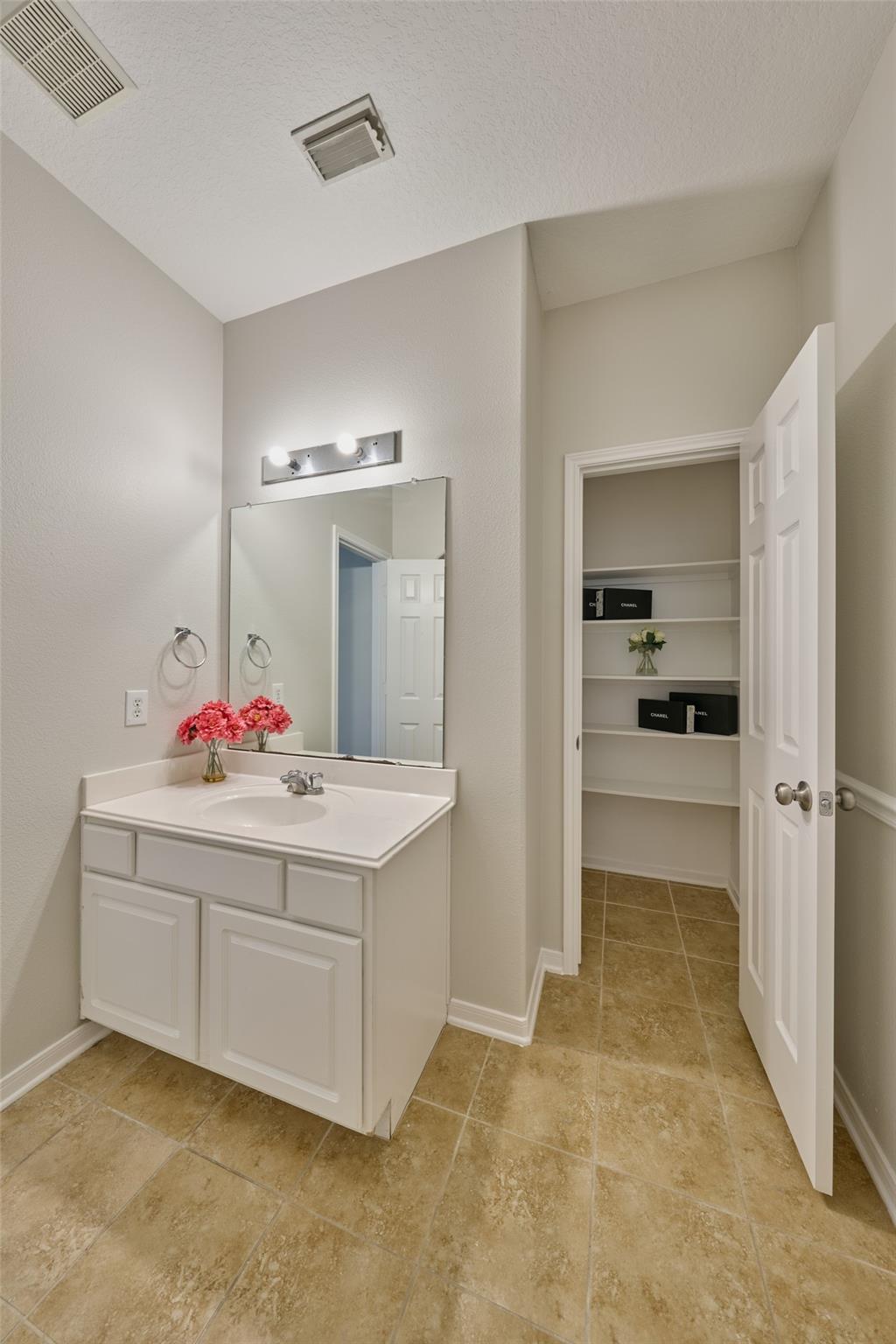18534 Alemarble Oak Street, Cypress Tx 77429 Property Photo 29