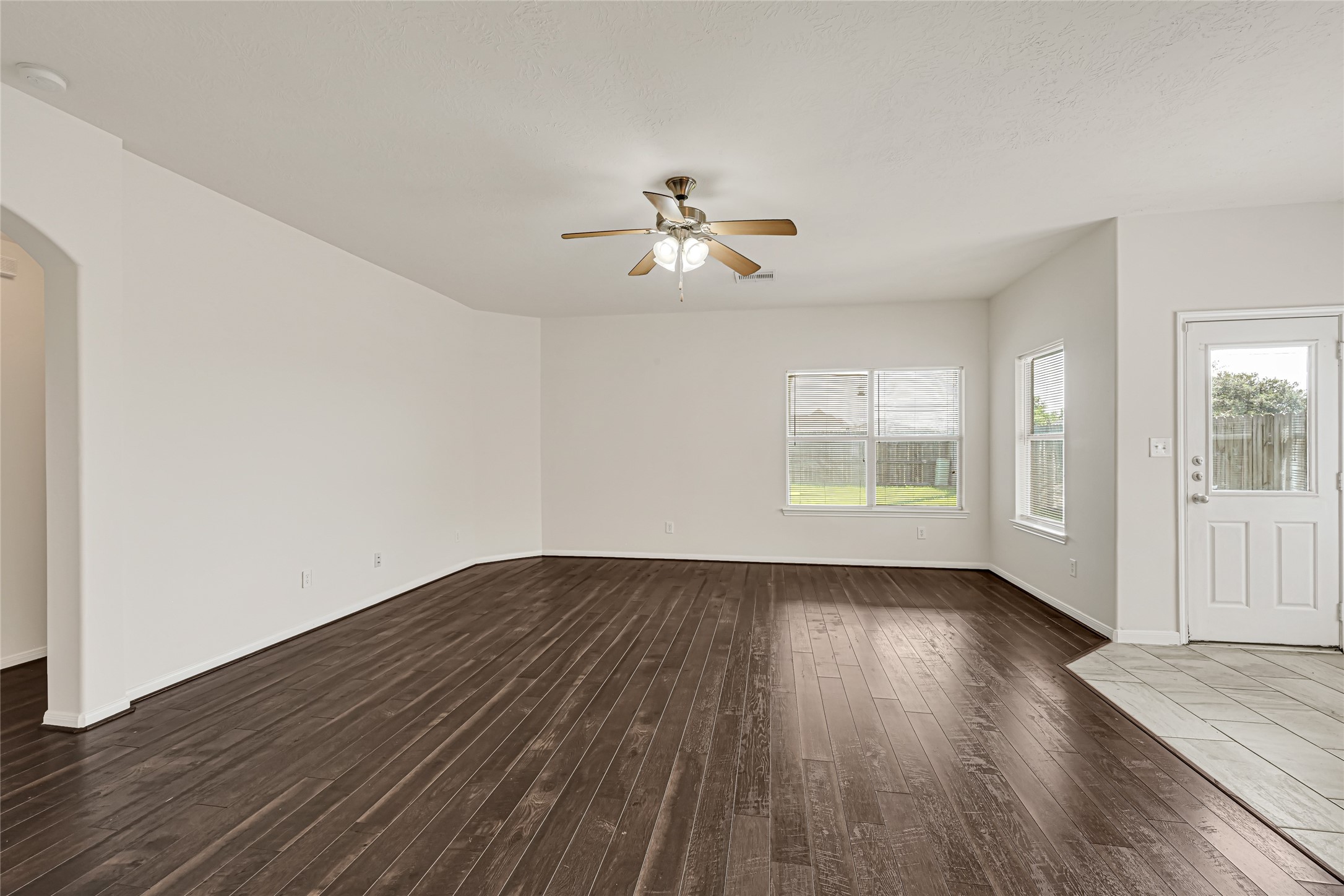 15130 Diamond Way Property Photo 10
