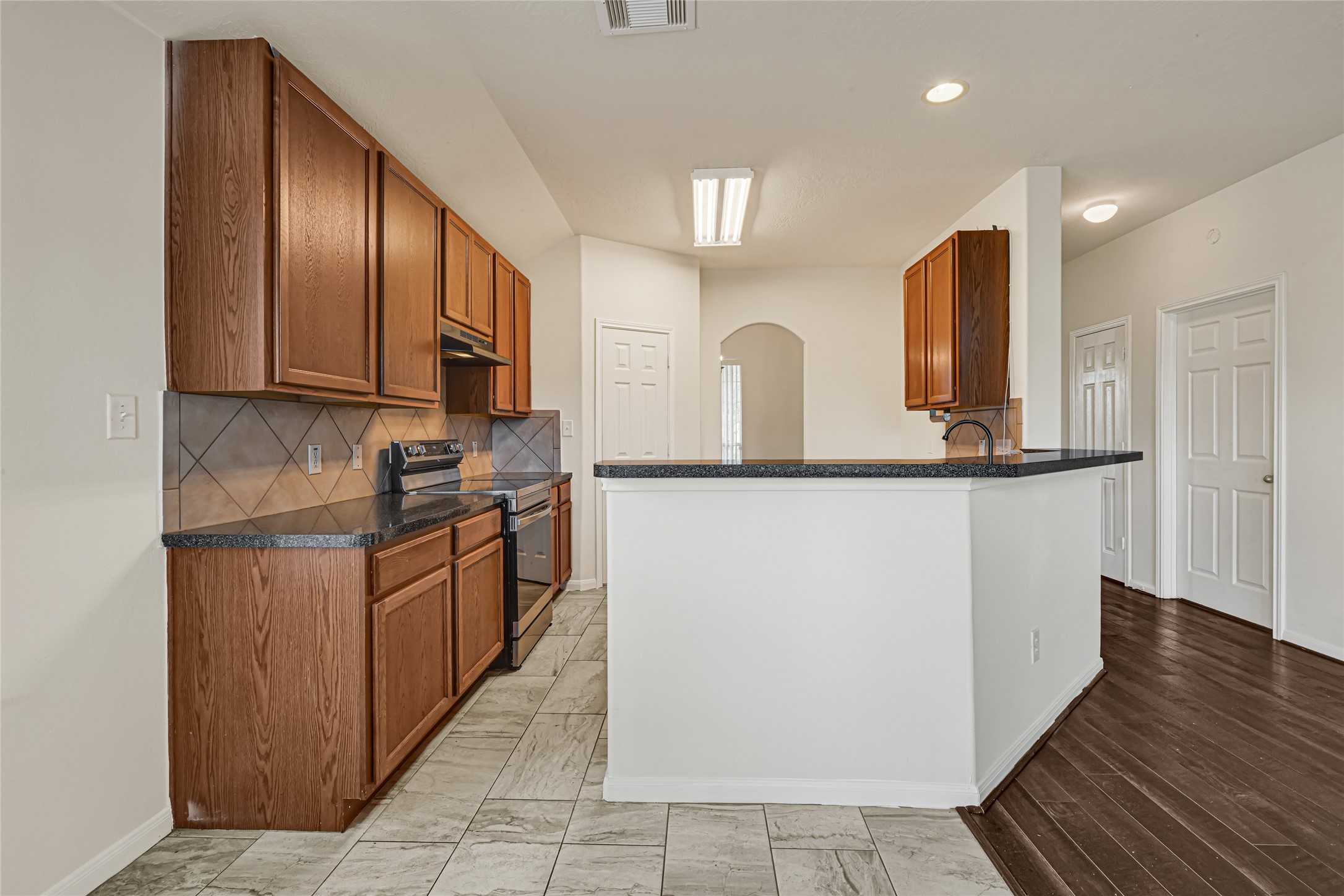 15130 Diamond Way Property Photo 15