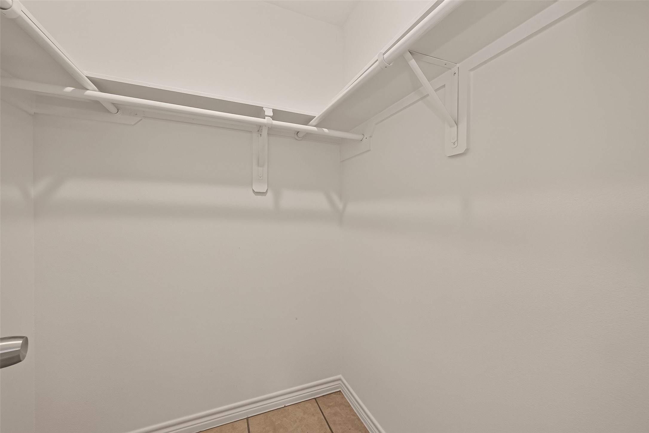 8607 Valley Forest Drive Property Photo 22