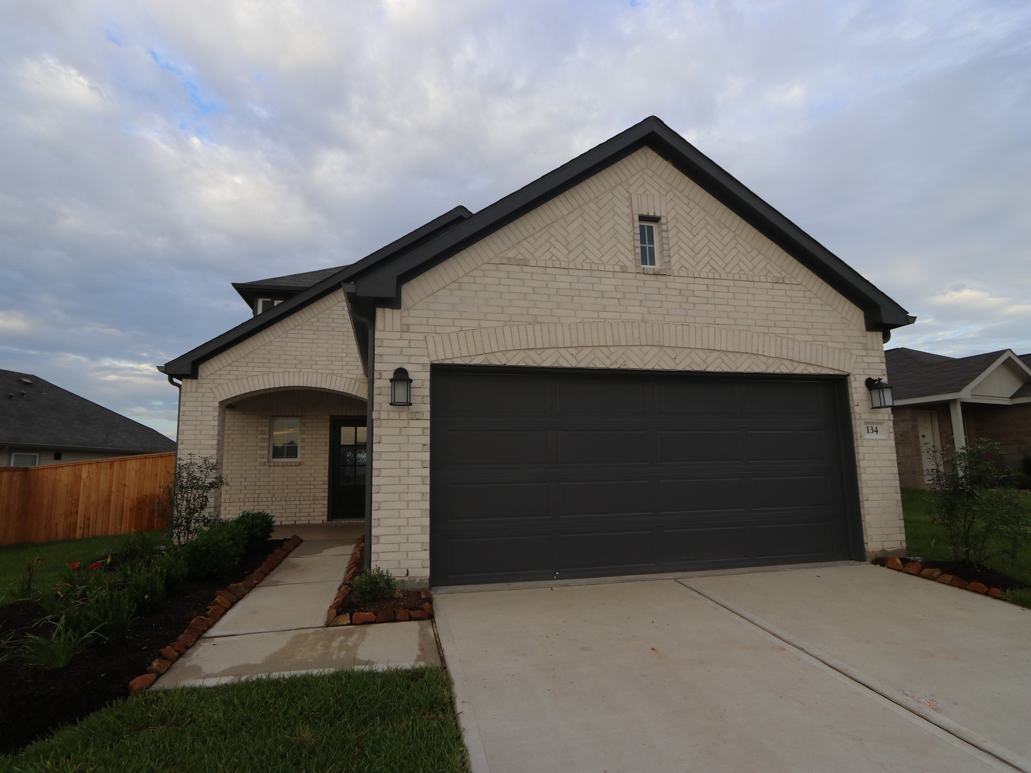 134 Spring Rose Drive Property Photo 1