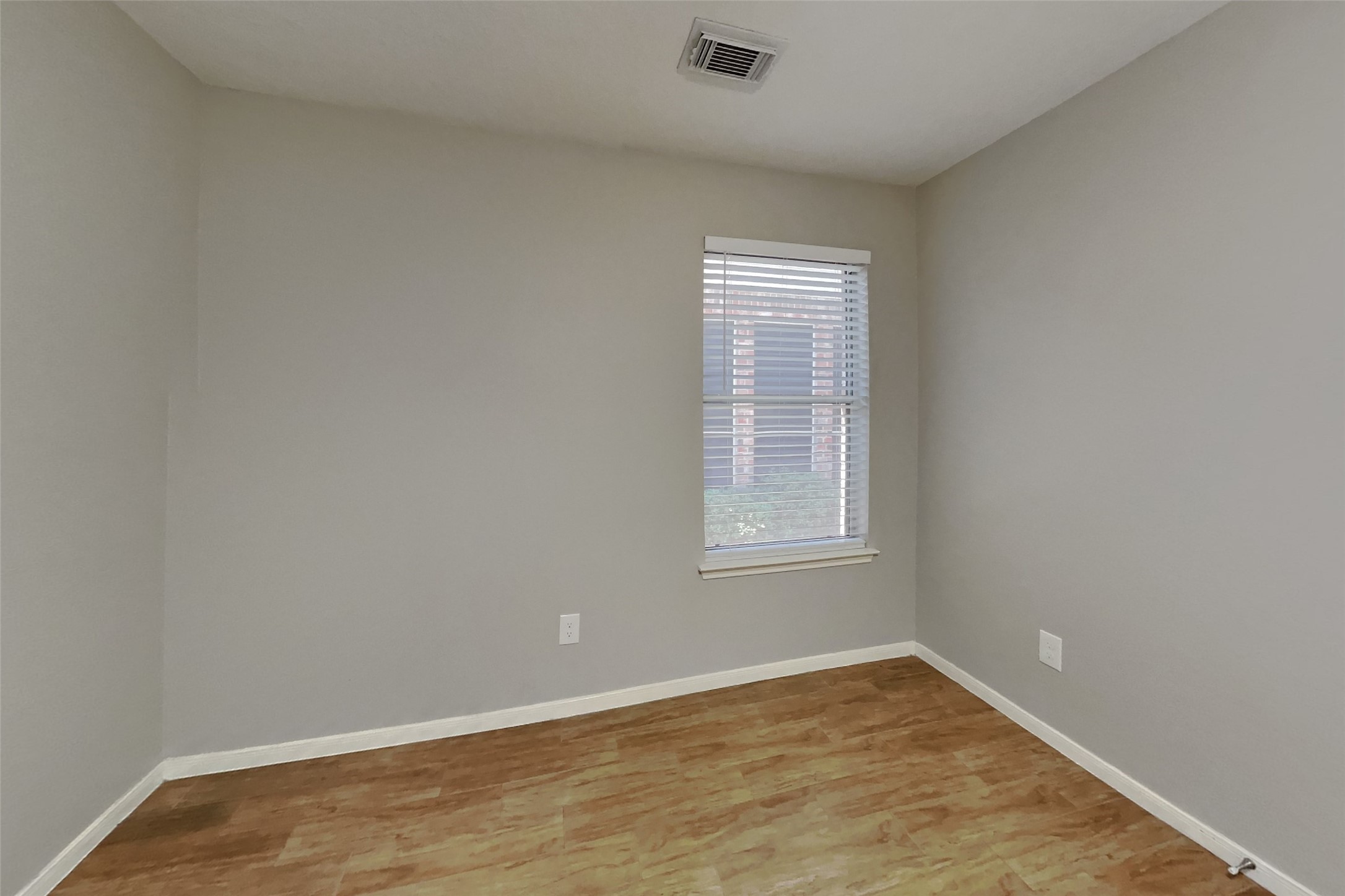 2146 Berkshire Elm Street Property Photo 19