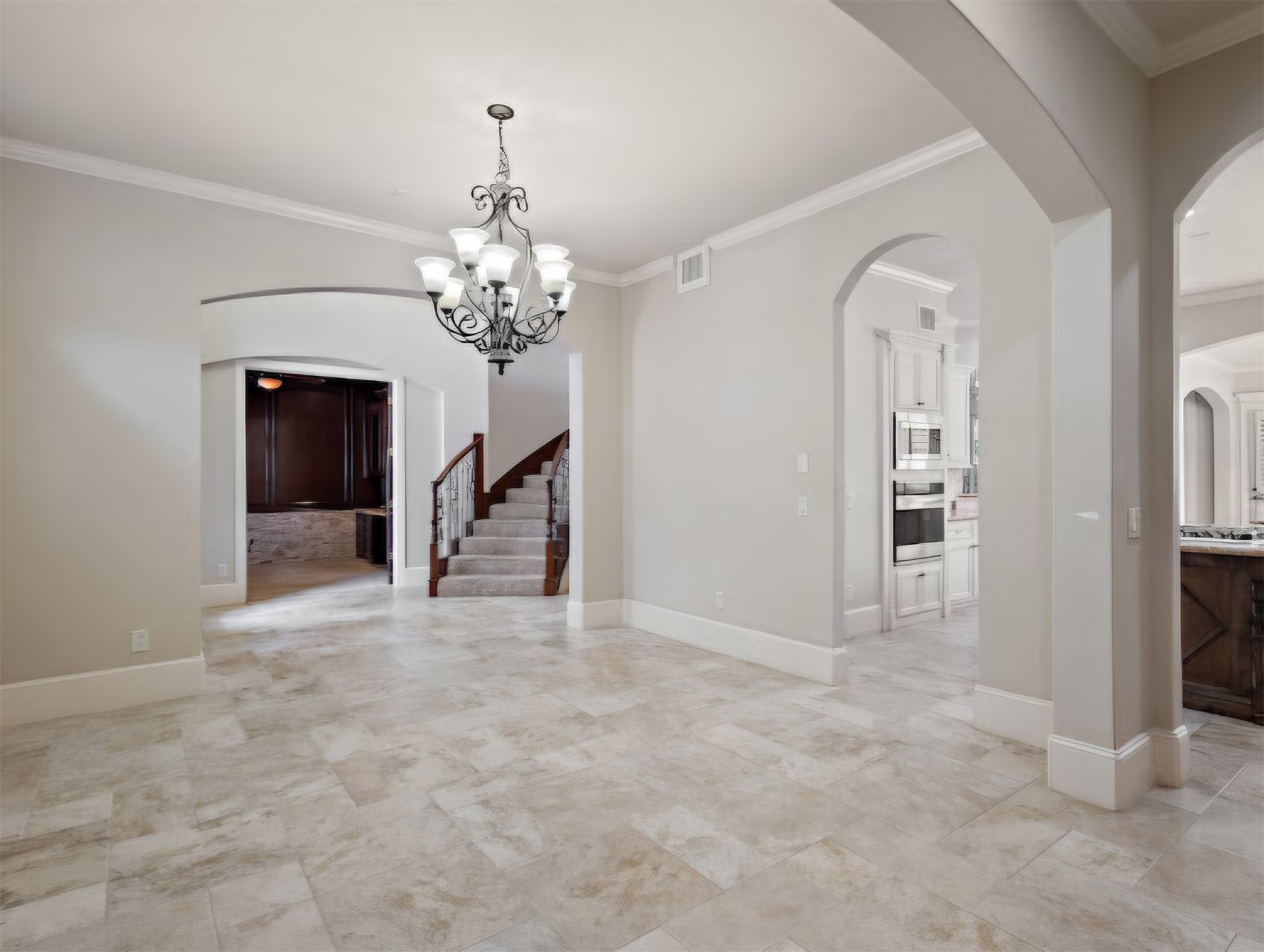 1303 Blantyre Way Property Photo 22