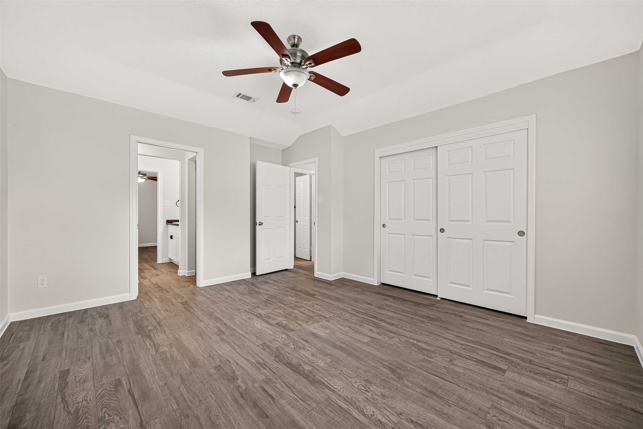 7407 Cortes Drive Property Photo 15