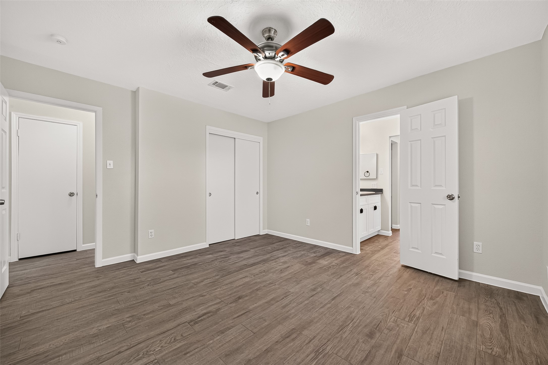 7407 Cortes Drive Property Photo 22