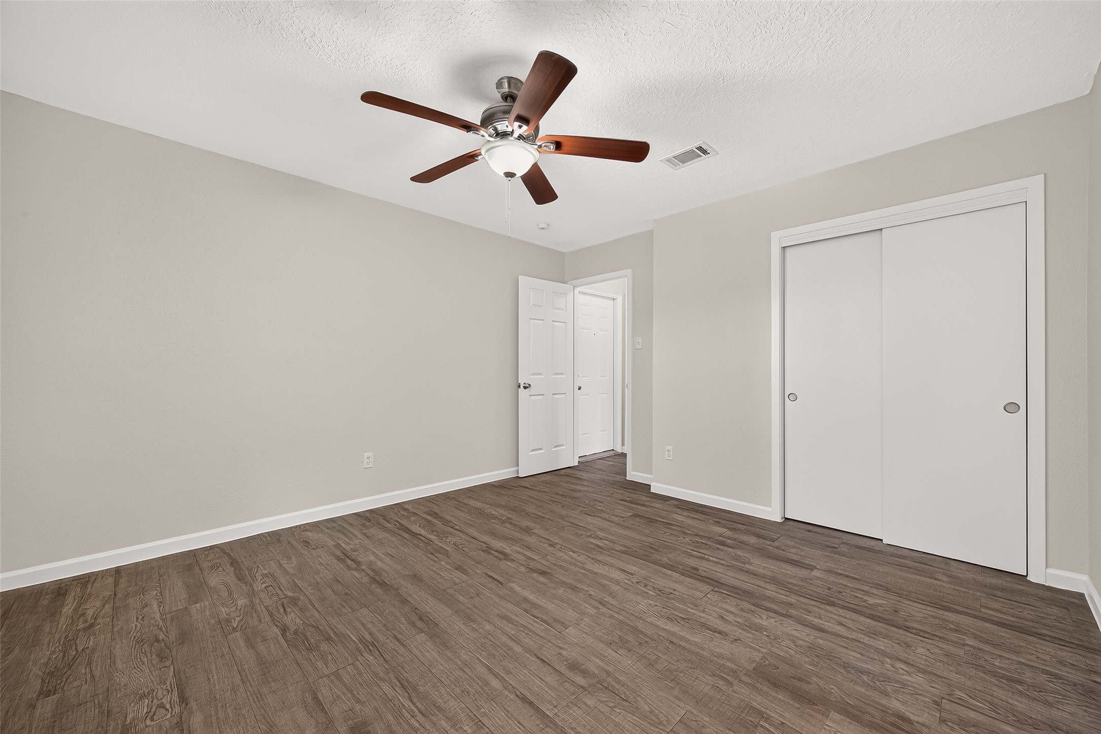 7407 Cortes Drive Property Photo 23