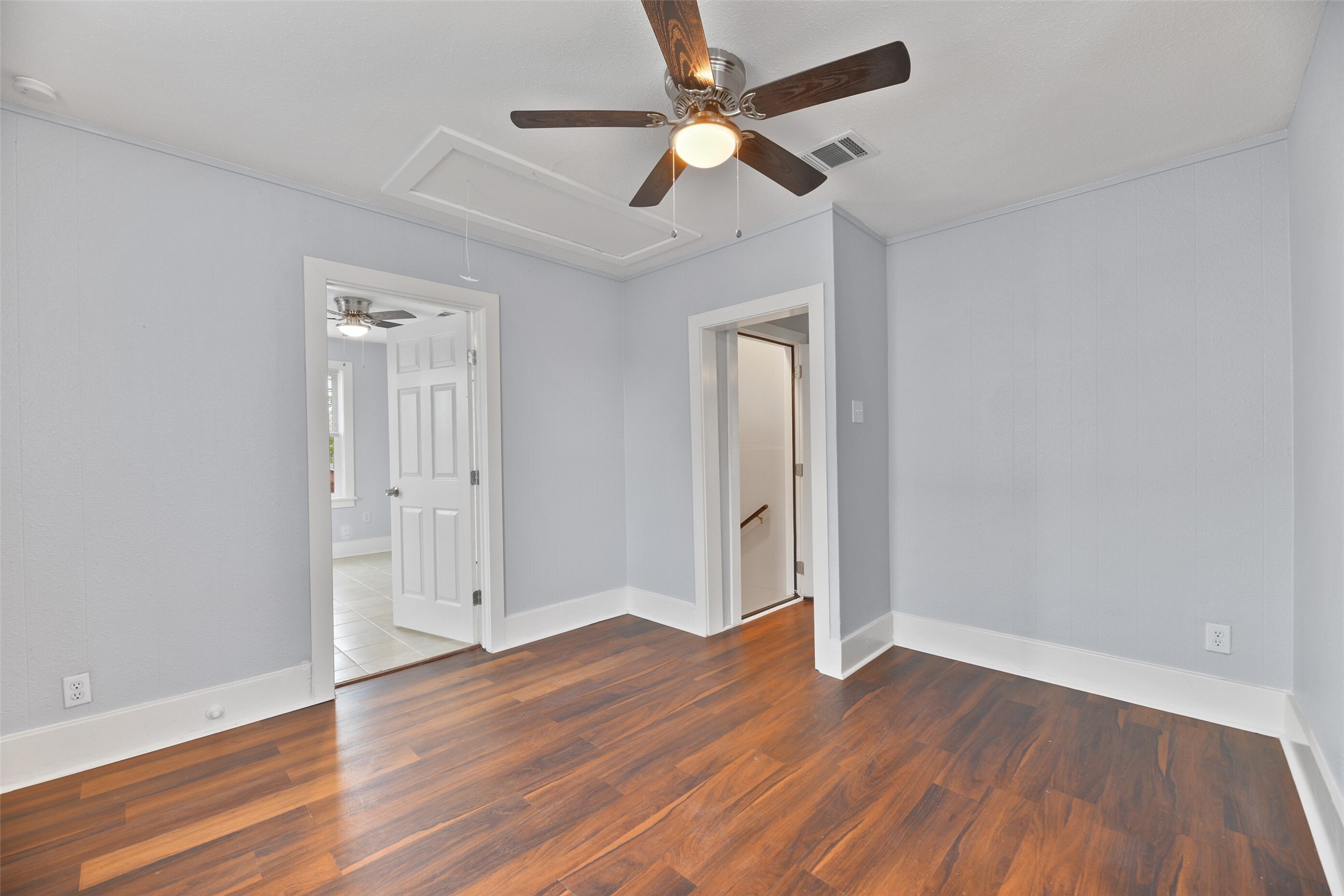 909 28th Street C Property Photo 5