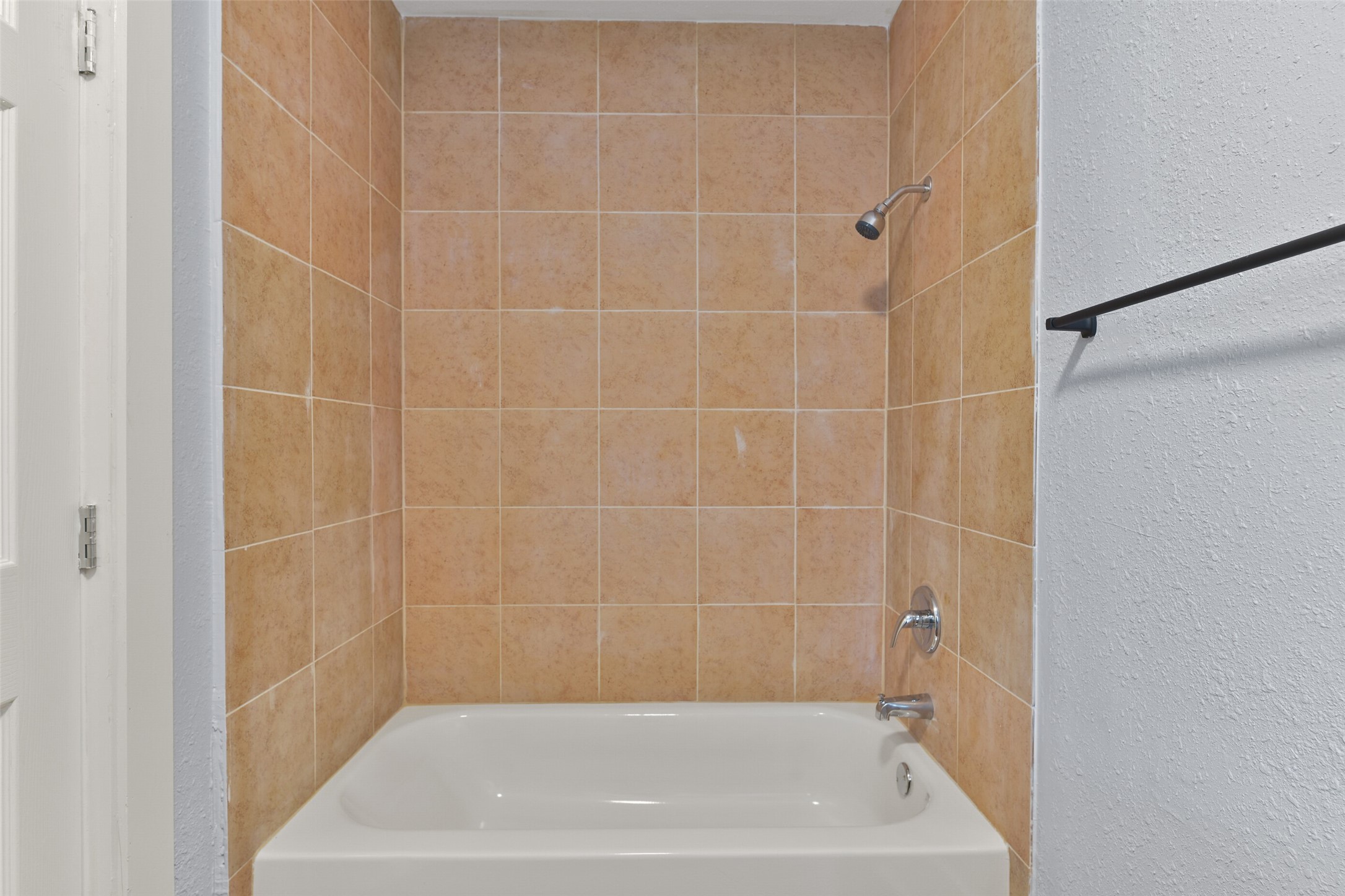 909 28th Street C Property Photo 10