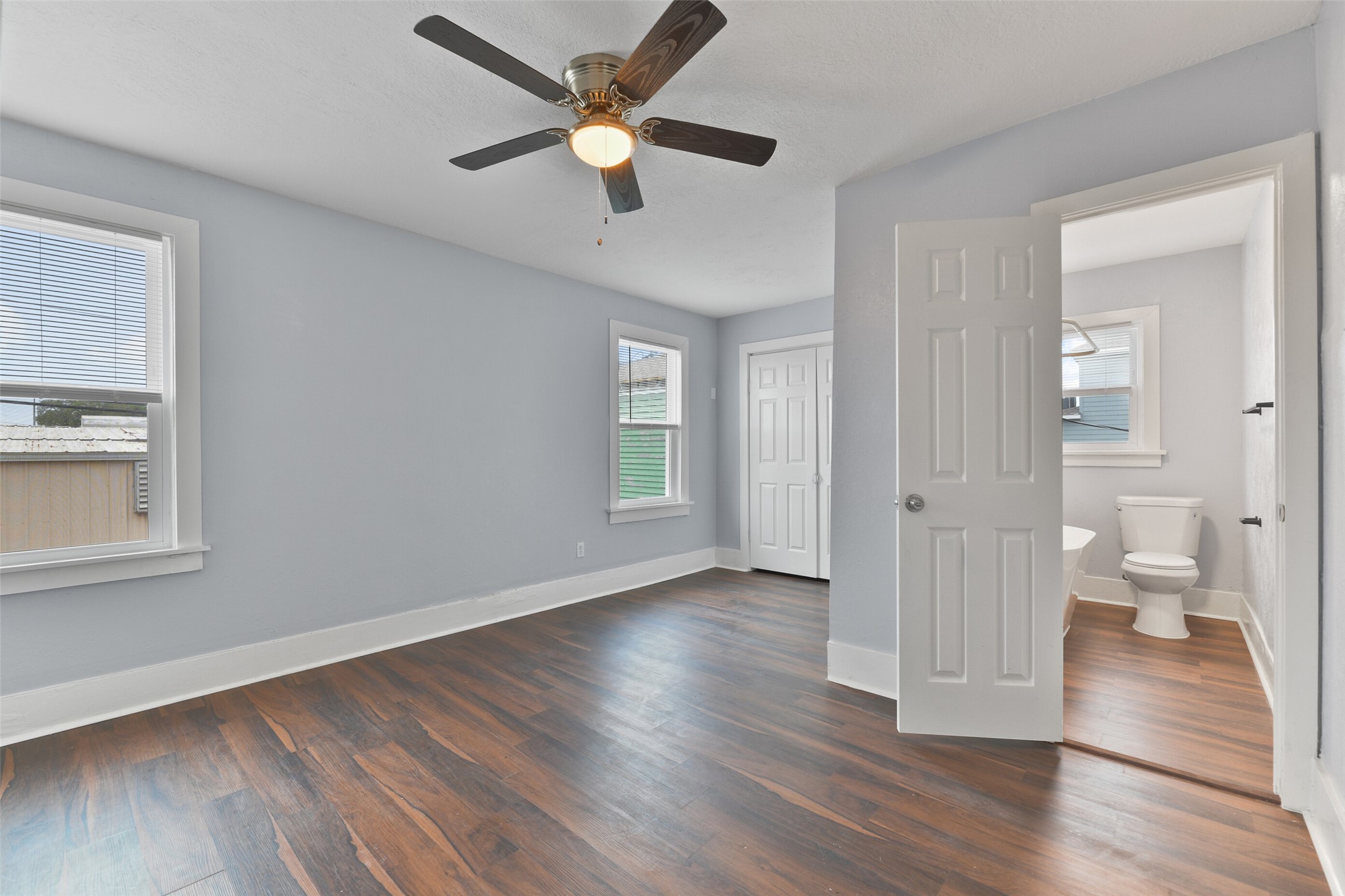 909 28th Street C Property Photo 11