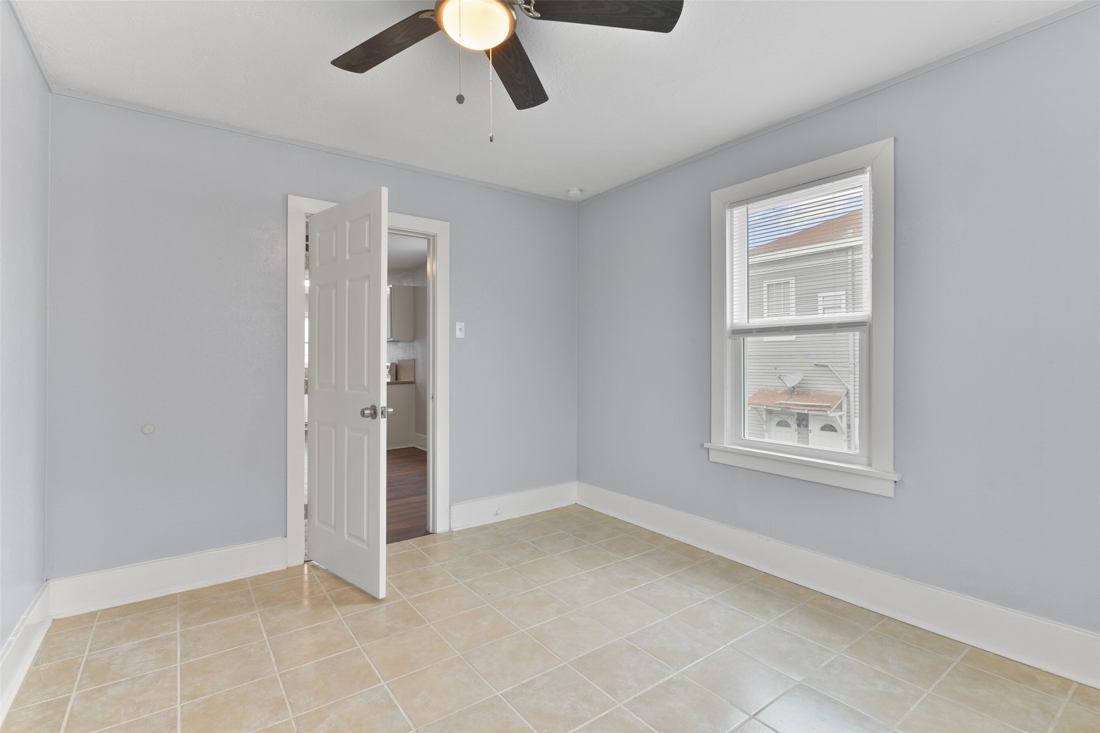 909 28th Street C Property Photo 17