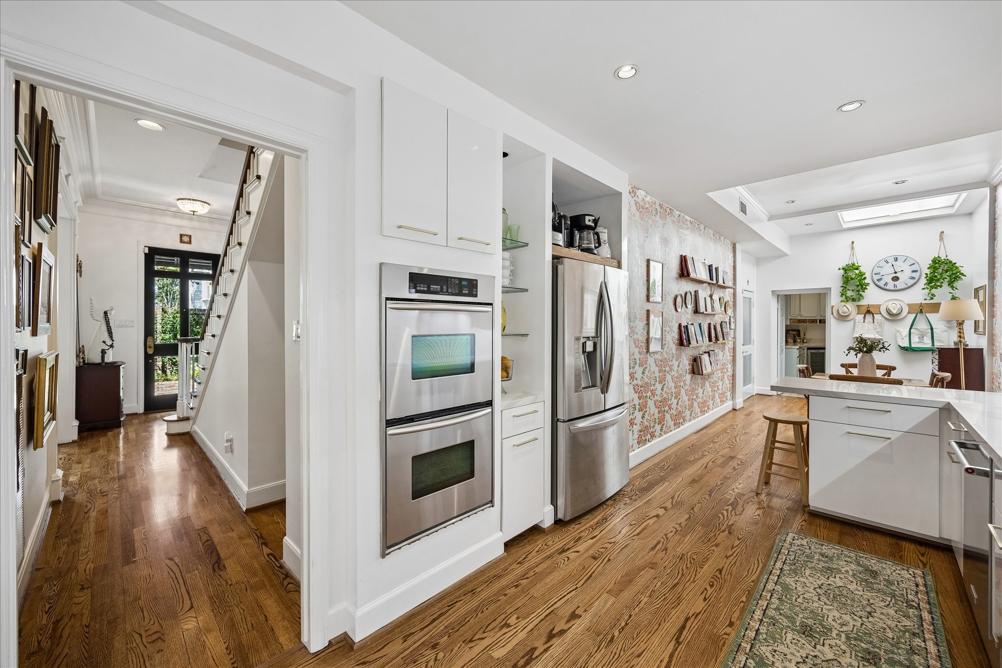 999 S Post Oak Lane Property Photo 16