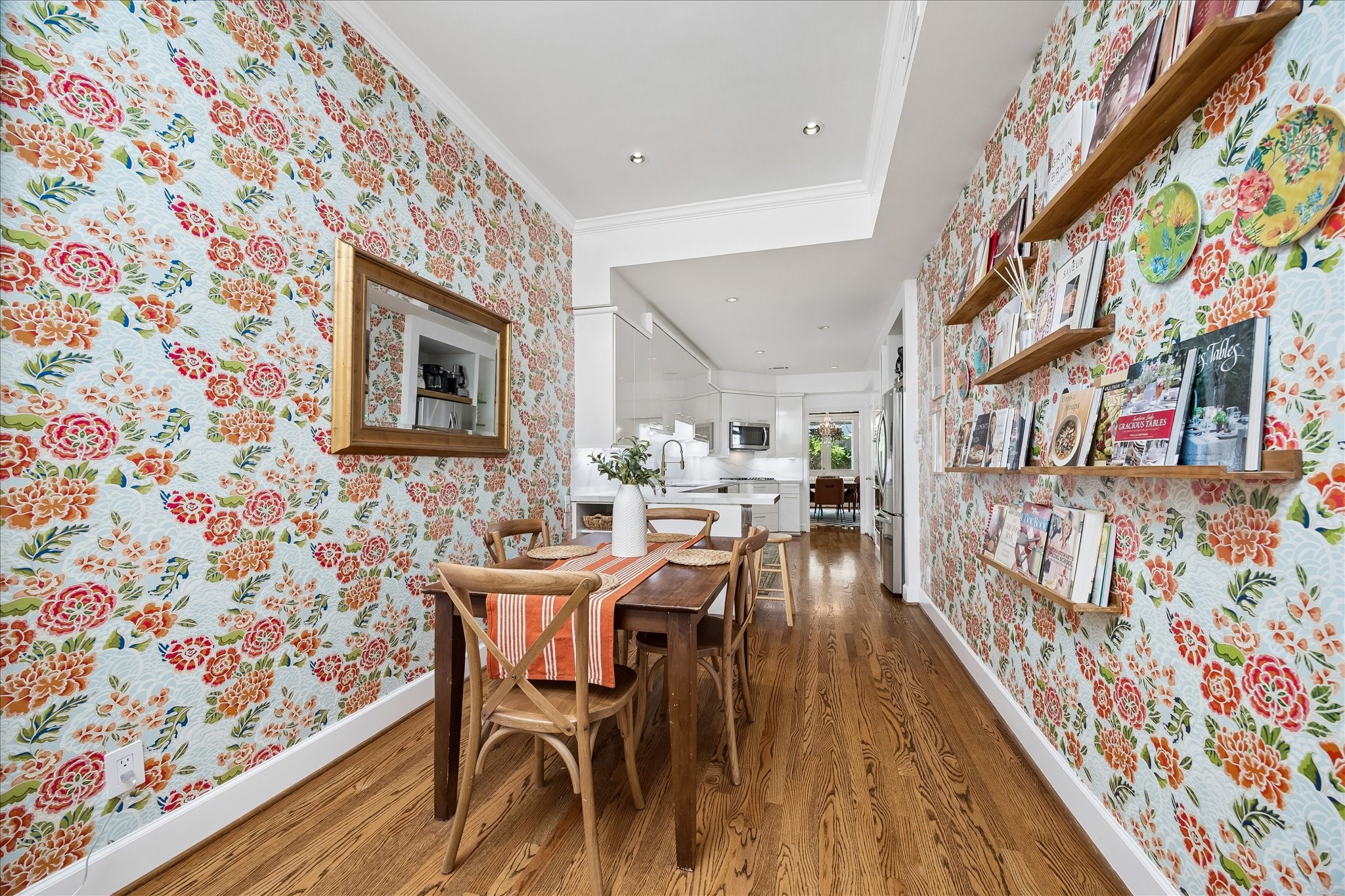 999 S Post Oak Lane Property Photo 18