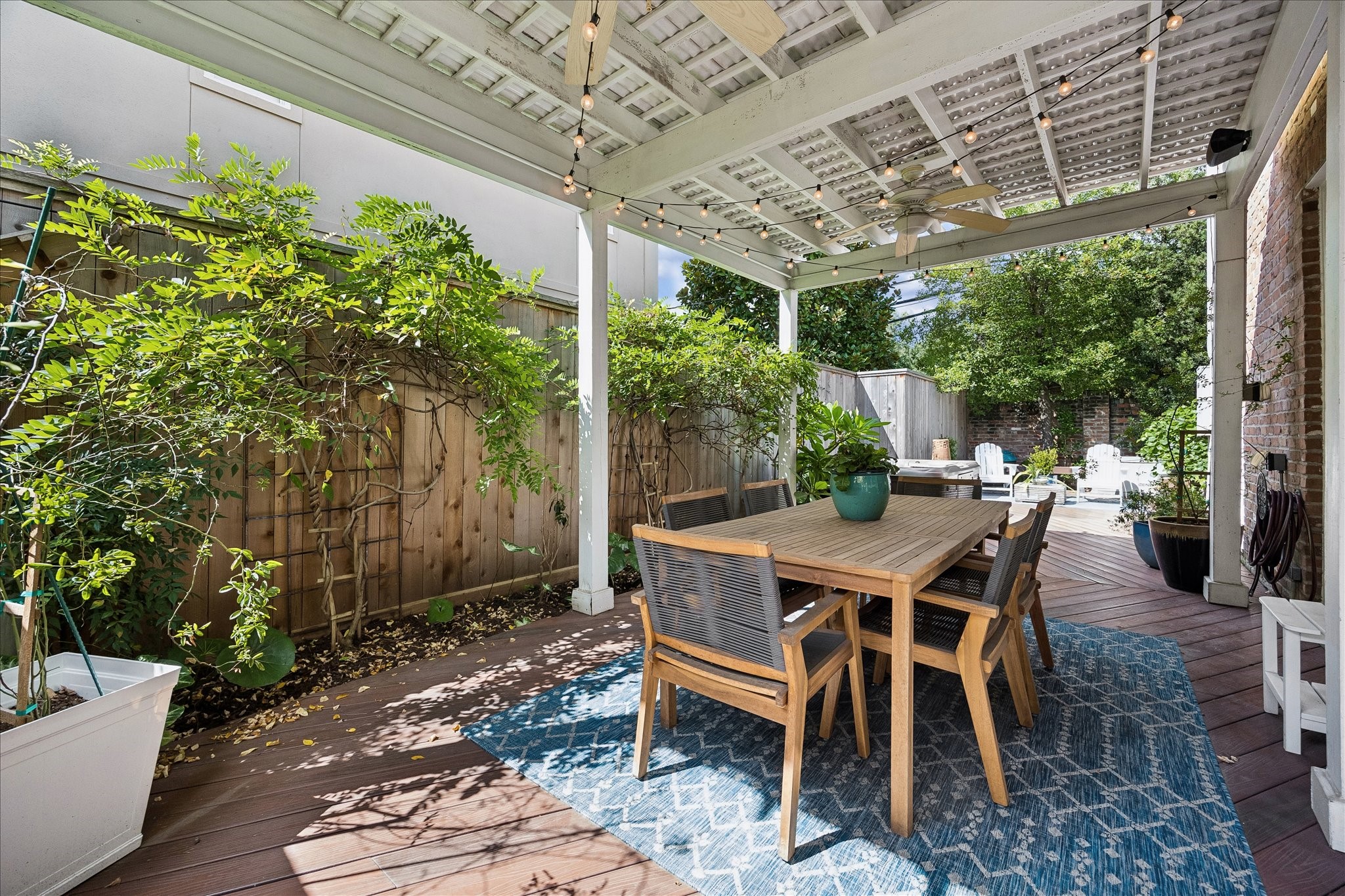 999 S Post Oak Lane Property Photo 31