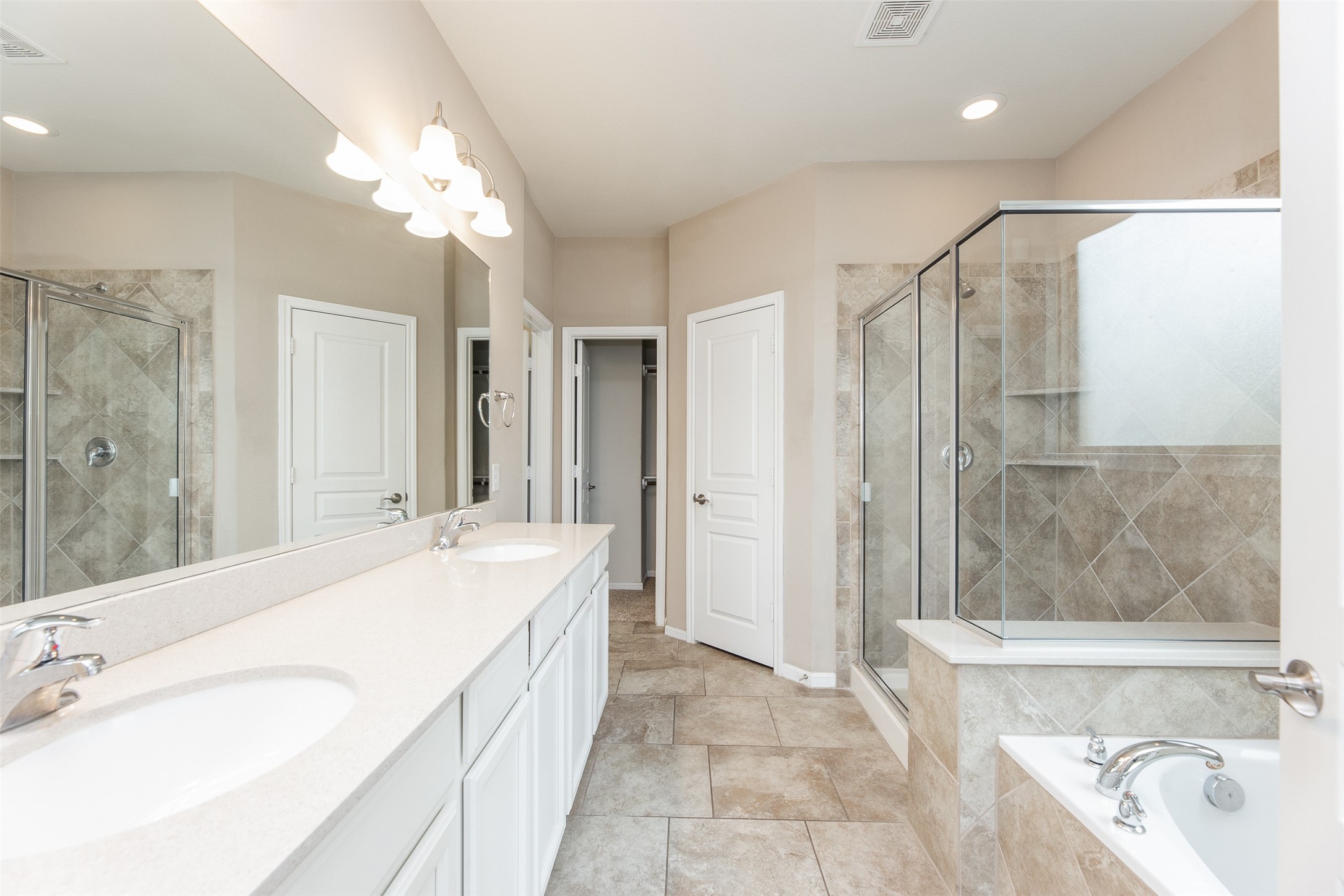 5302 Silver Ledge Drive Property Photo 15