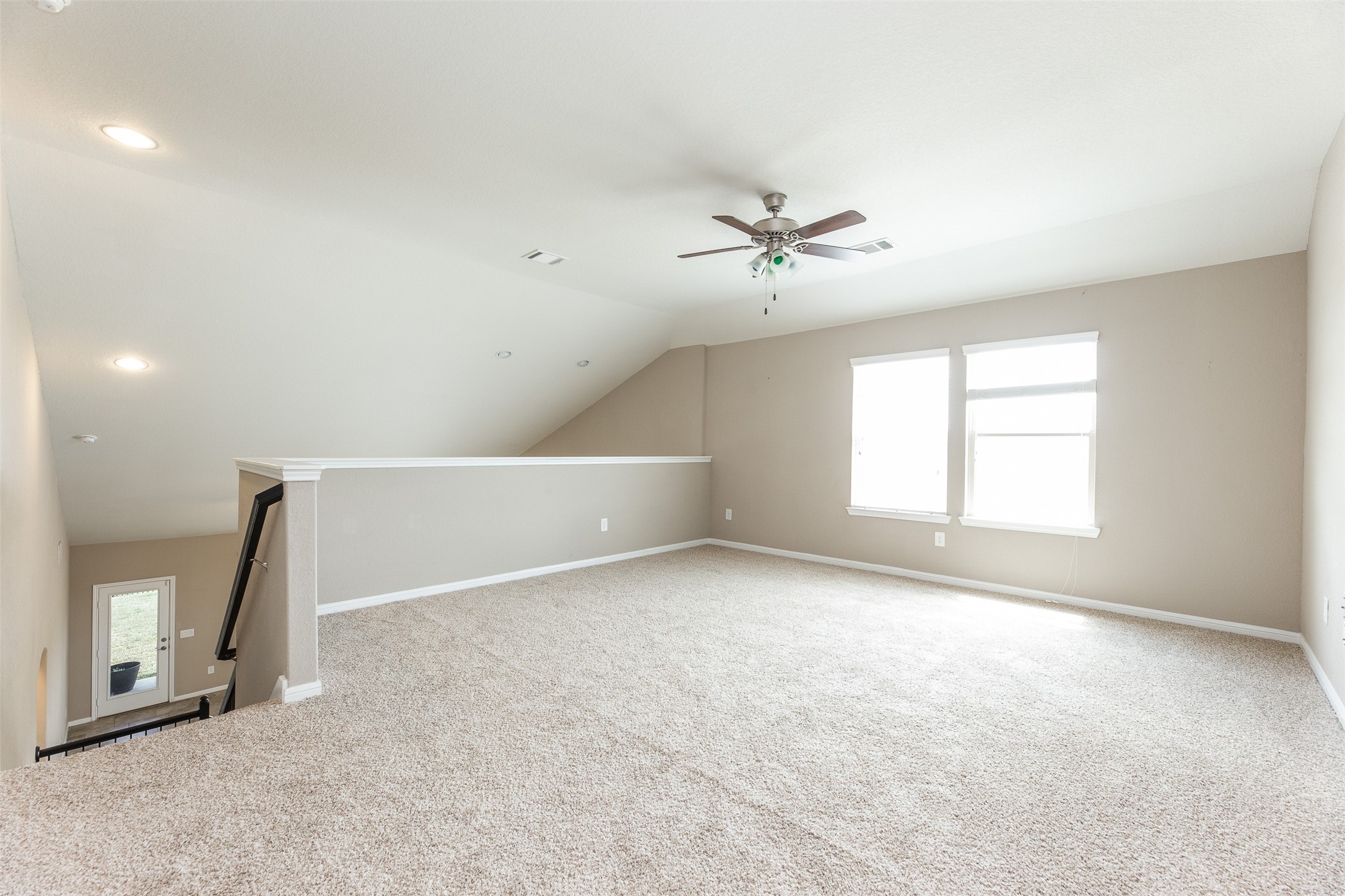 5302 Silver Ledge Drive Property Photo 20