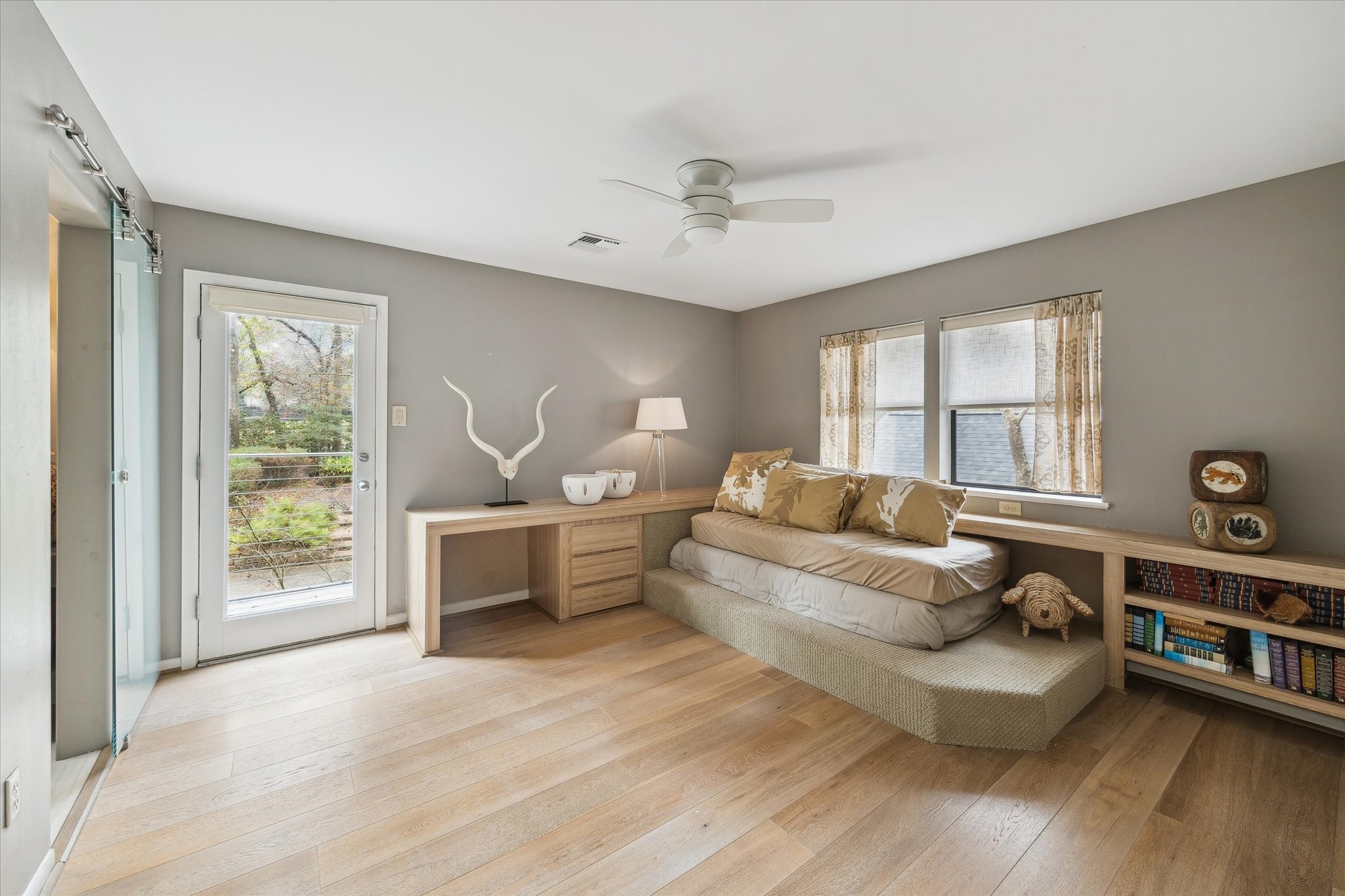 23414 Holly Hollow Street Property Photo 27