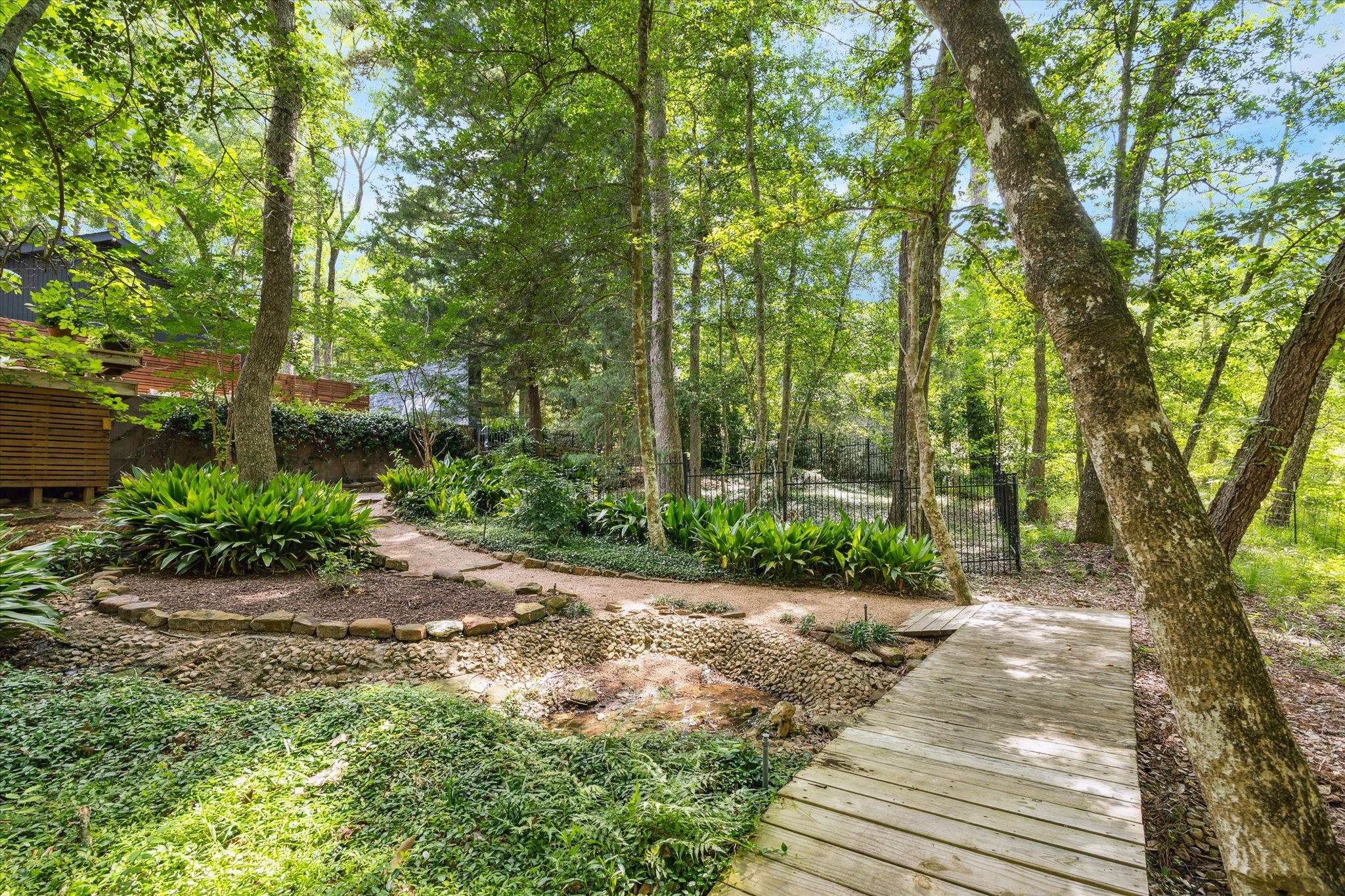 23414 Holly Hollow Street Property Photo 43