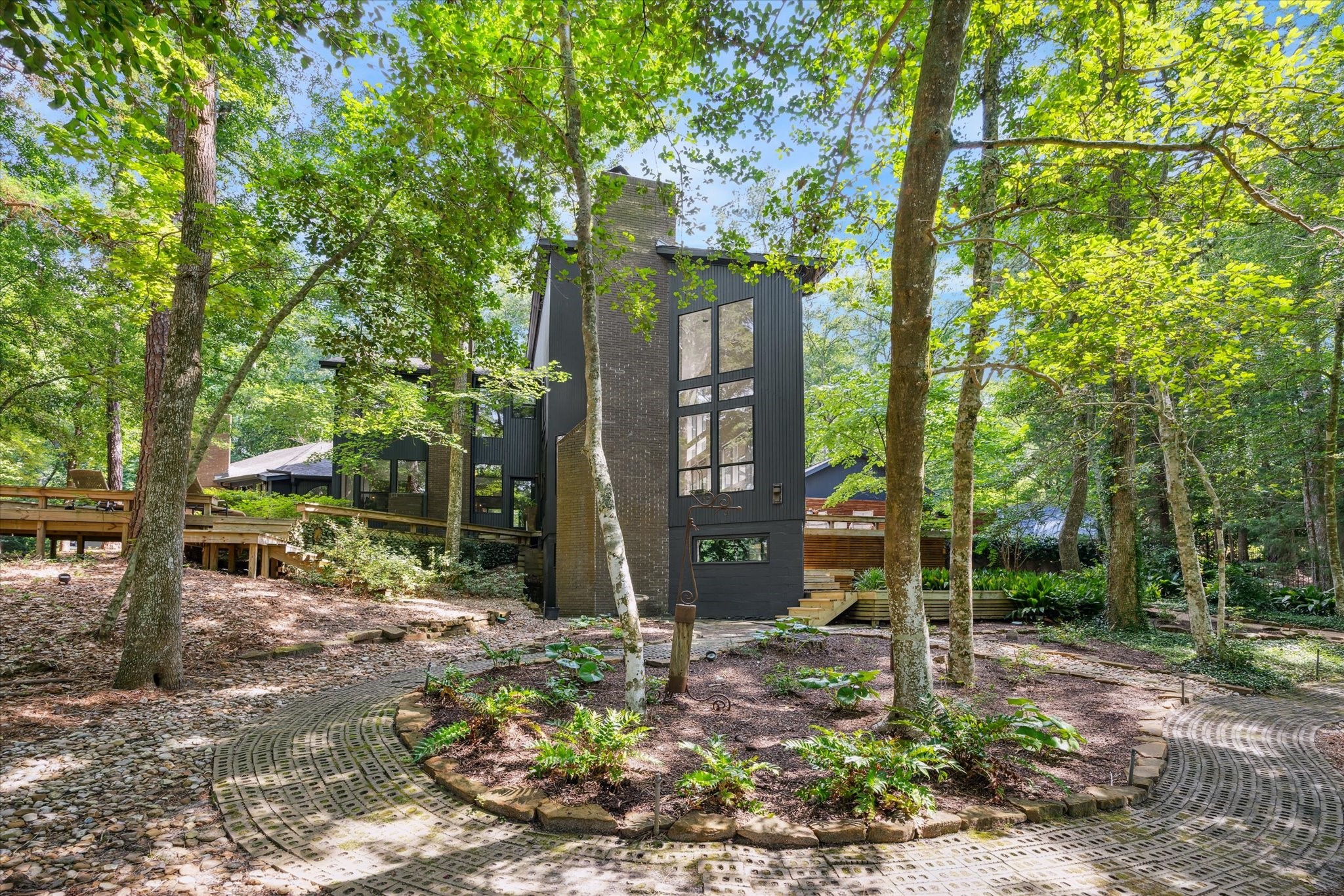 23414 Holly Hollow Street Property Photo 45