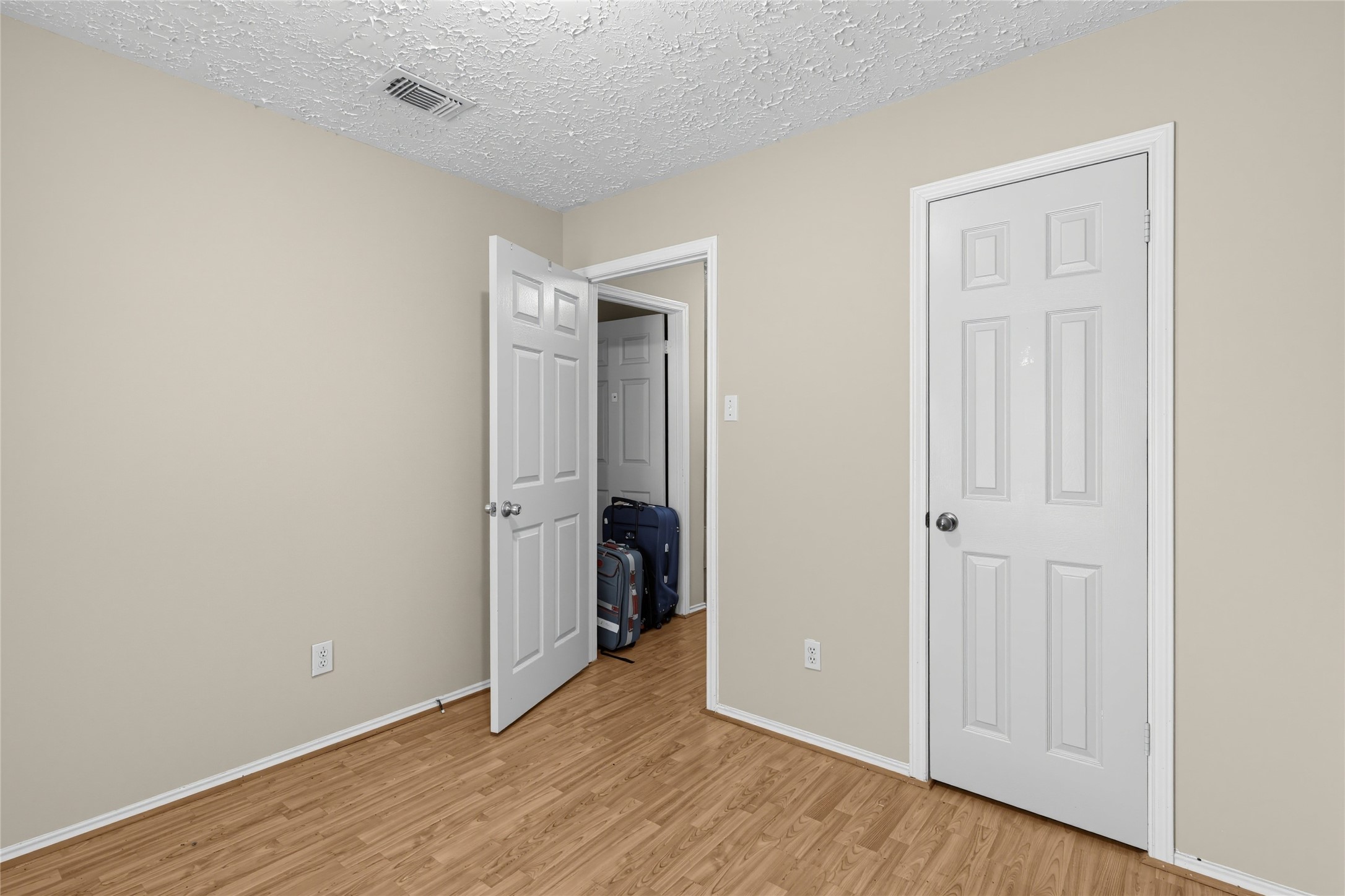 2006 Creek Valley Lane Property Photo 19