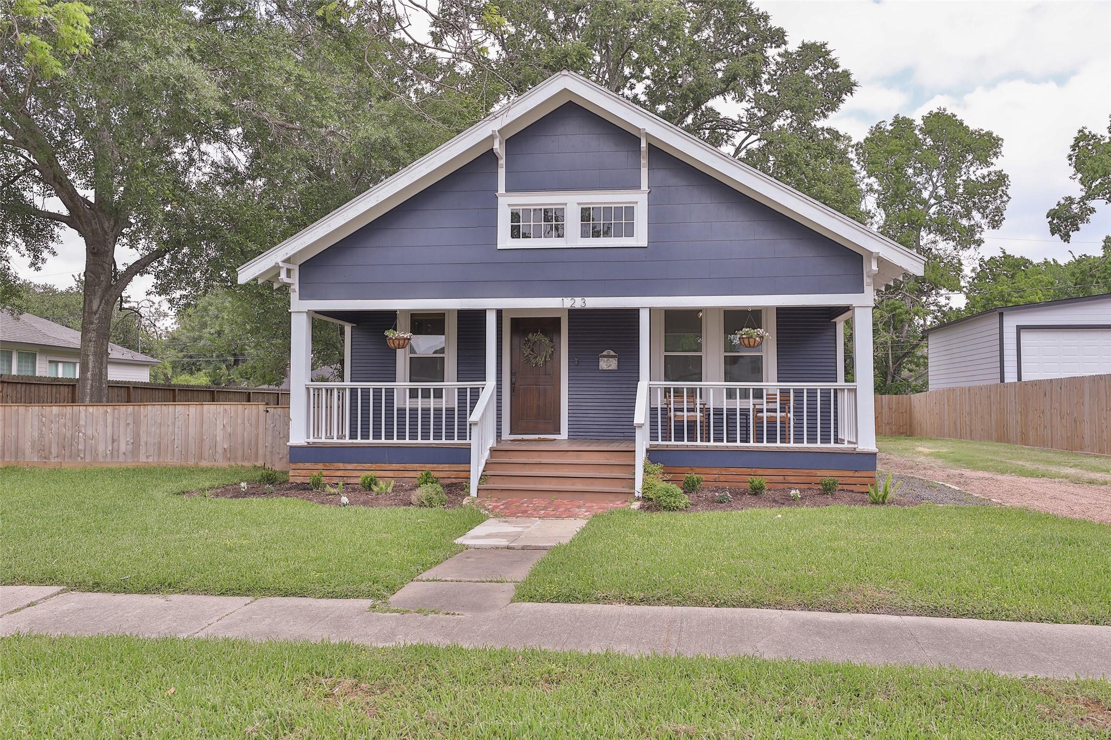 123 6th Street Property Photo