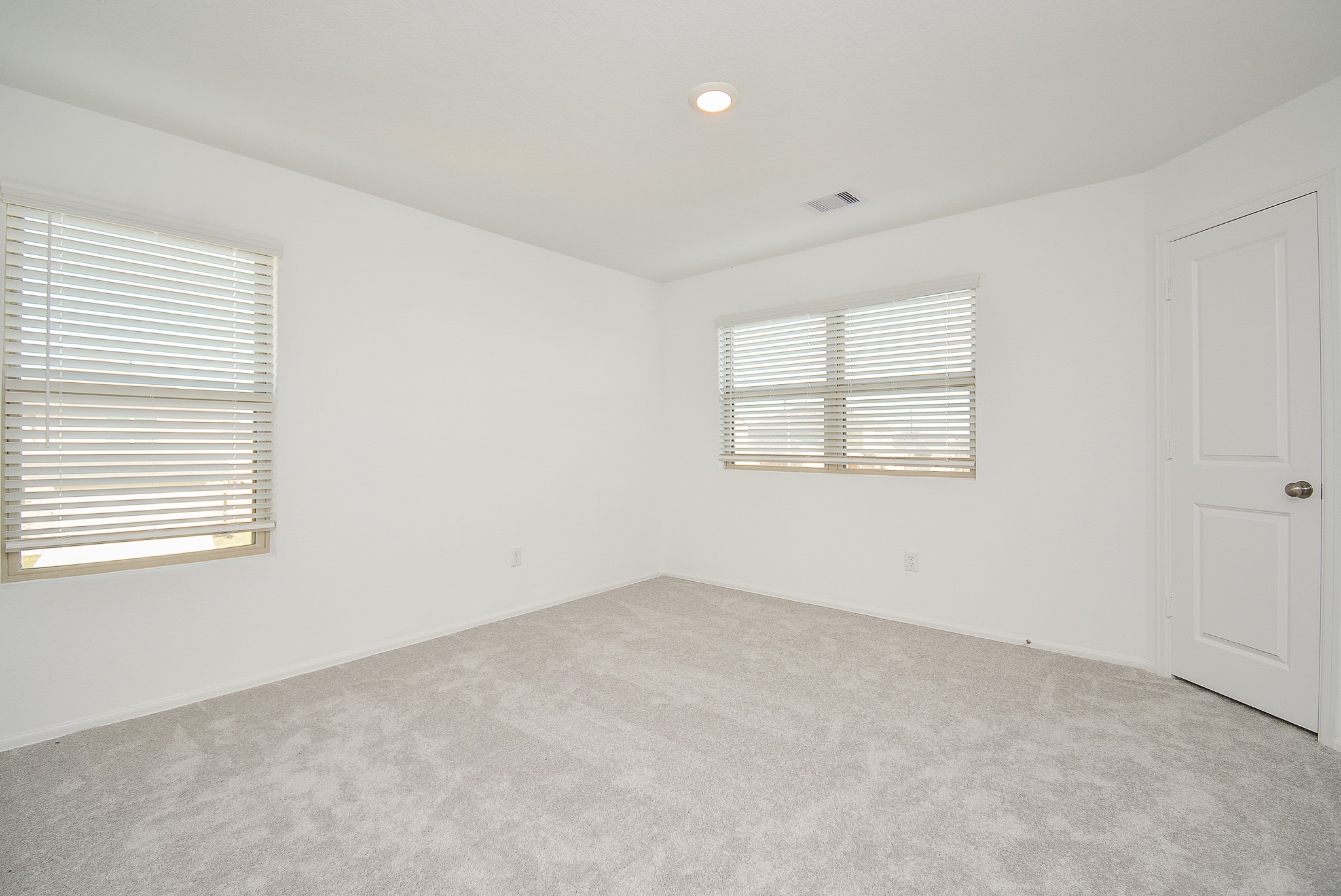 26811 Urraca Dr Property Photo 17