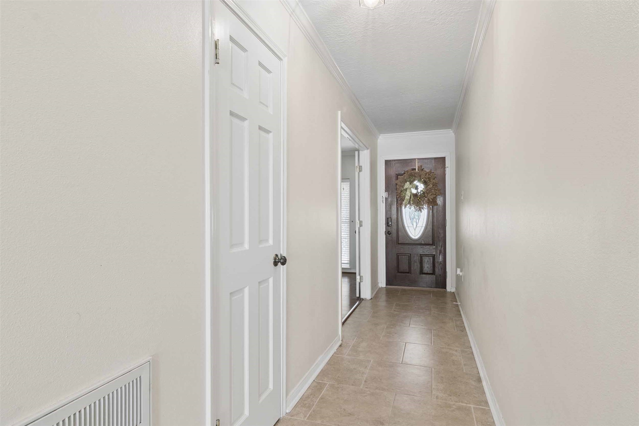 5914 Willowbend Boulevard Property Photo 3