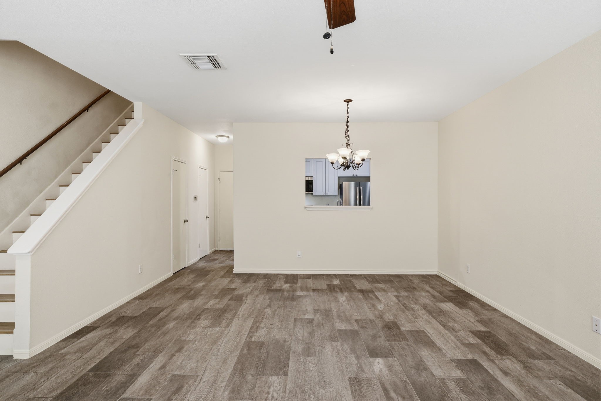 2978 Holly Hall Street Property Photo 8