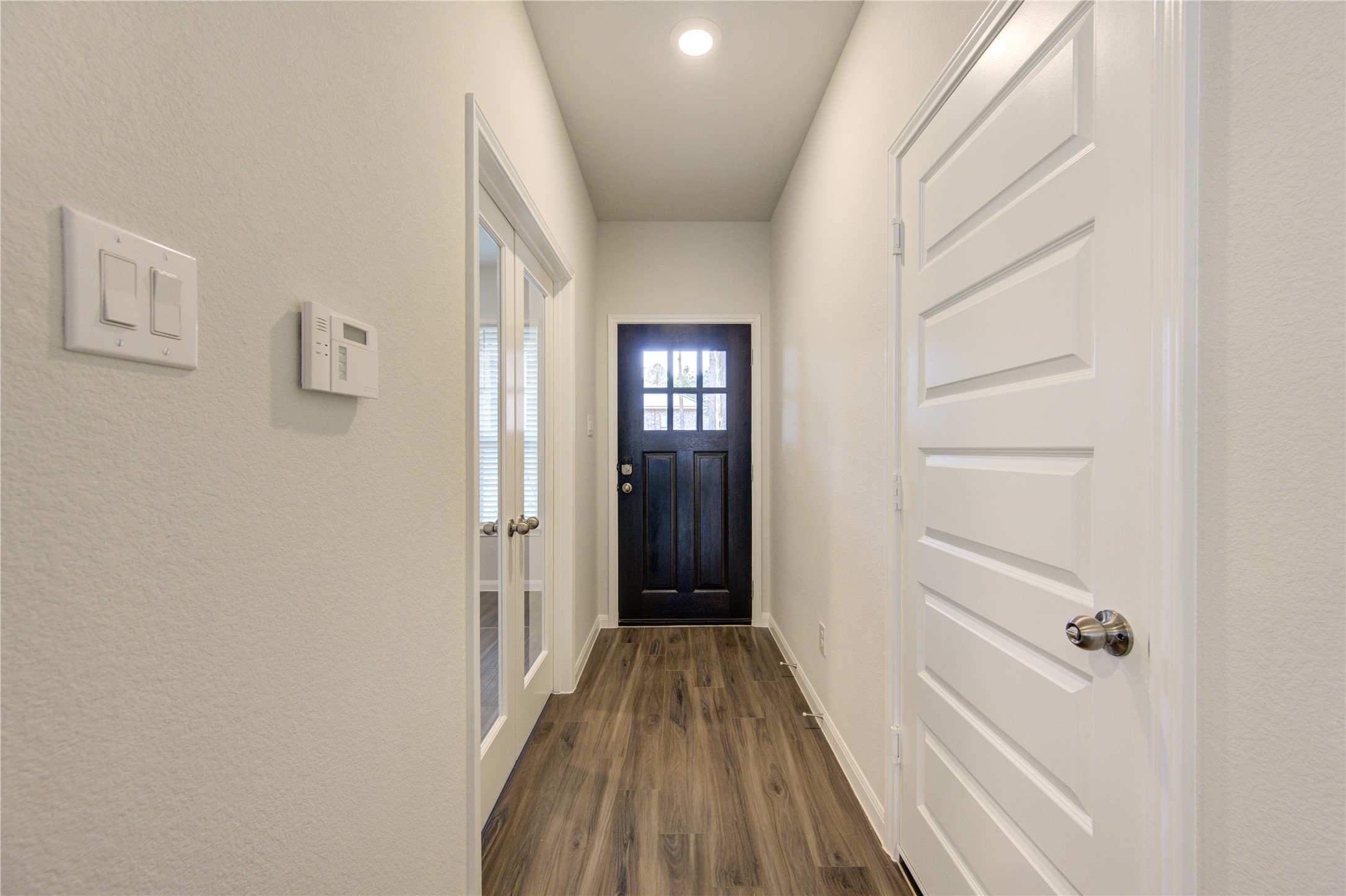 3706 Windswept Drive Property Photo 5