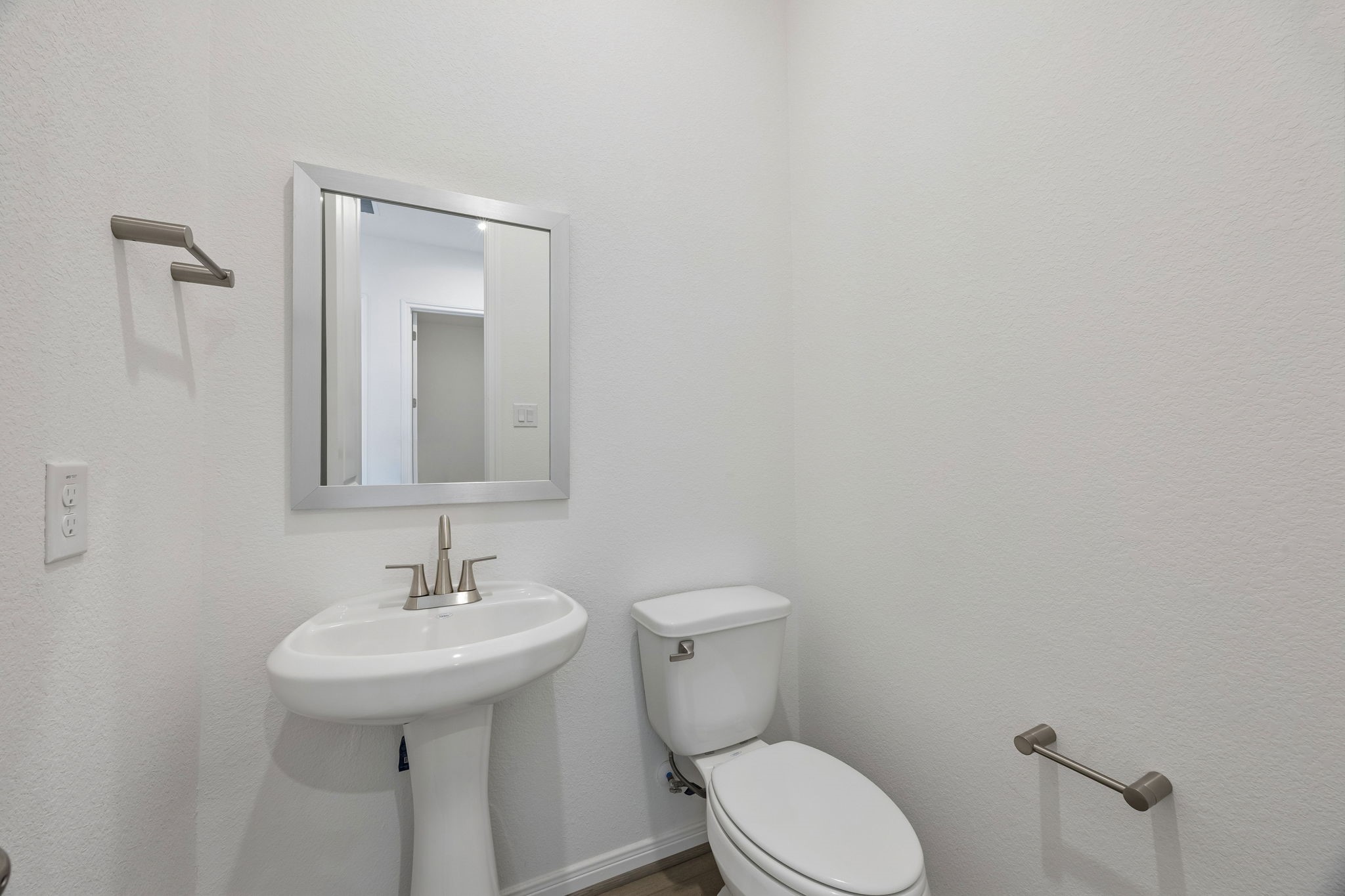 23602 Cinnamon Tree Lane Property Photo 14