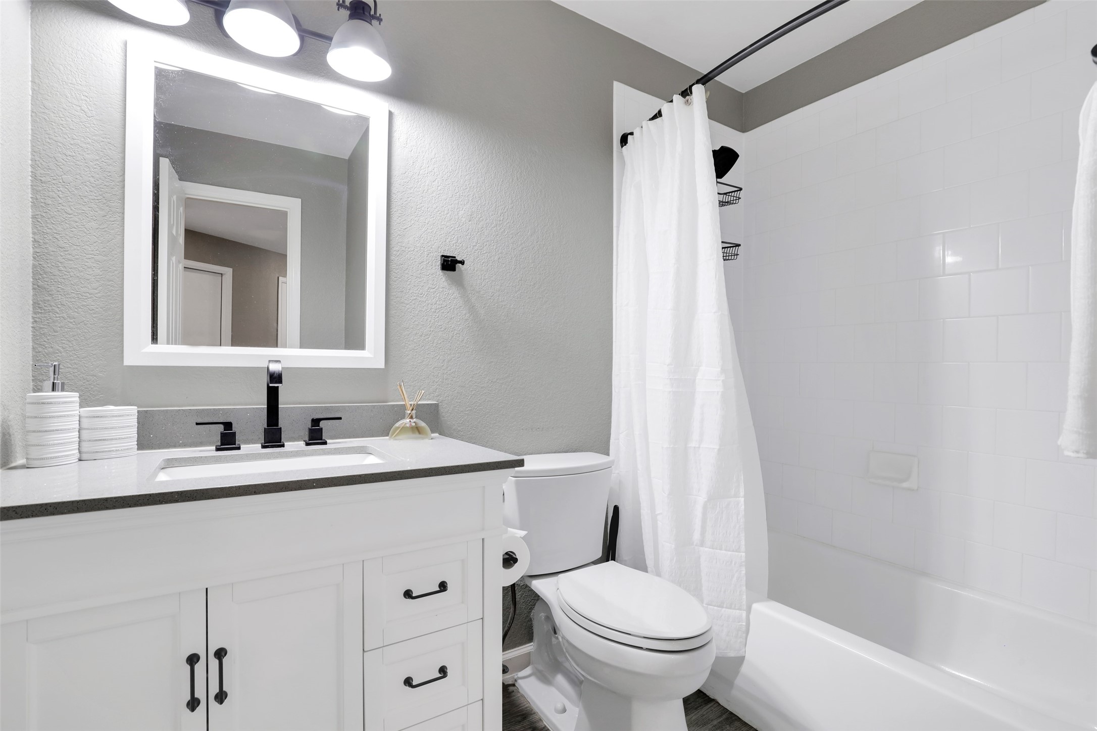 15767 Cotton Tail Lane Property Photo 15