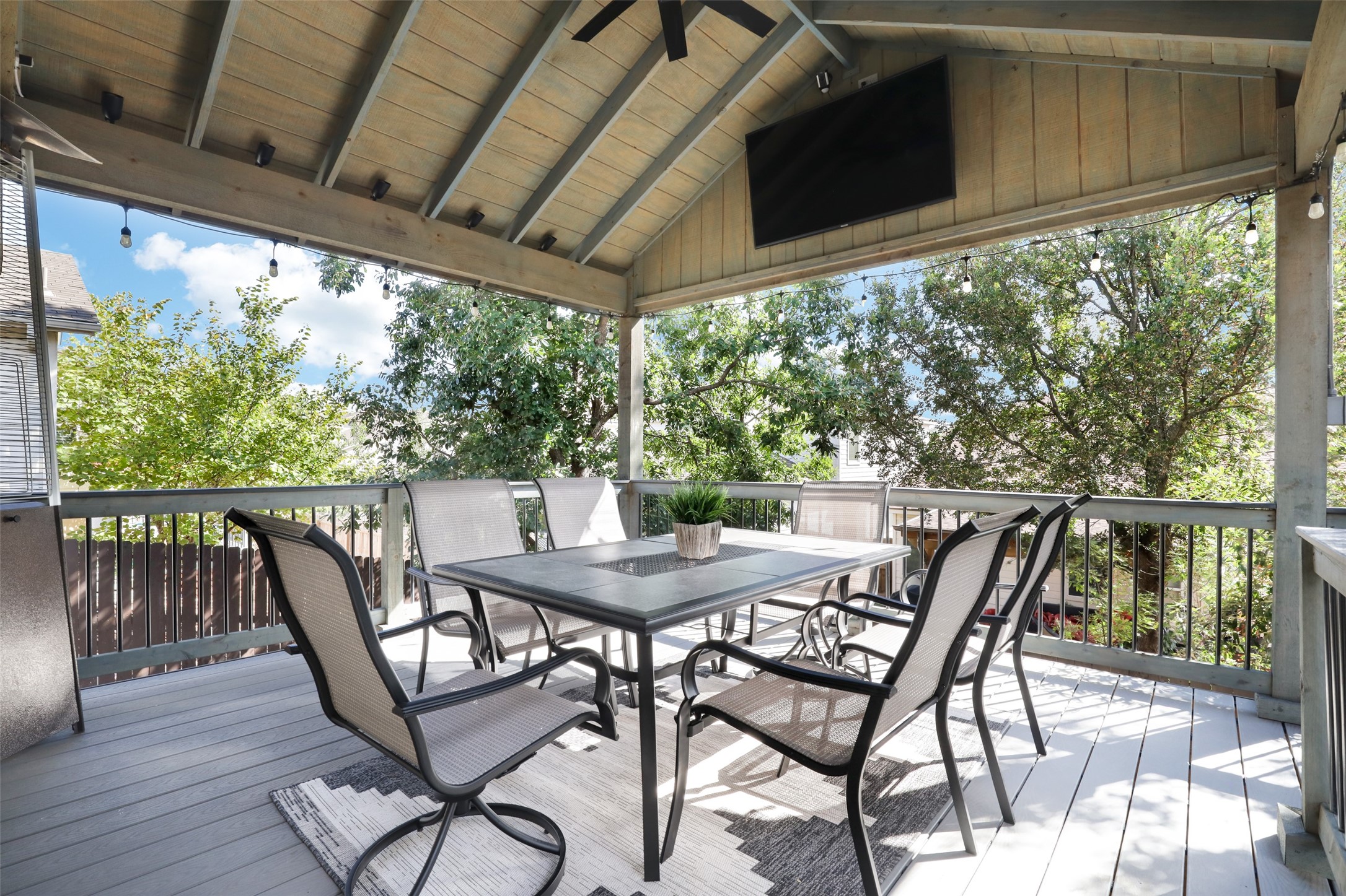 15767 Cotton Tail Lane Property Photo 19