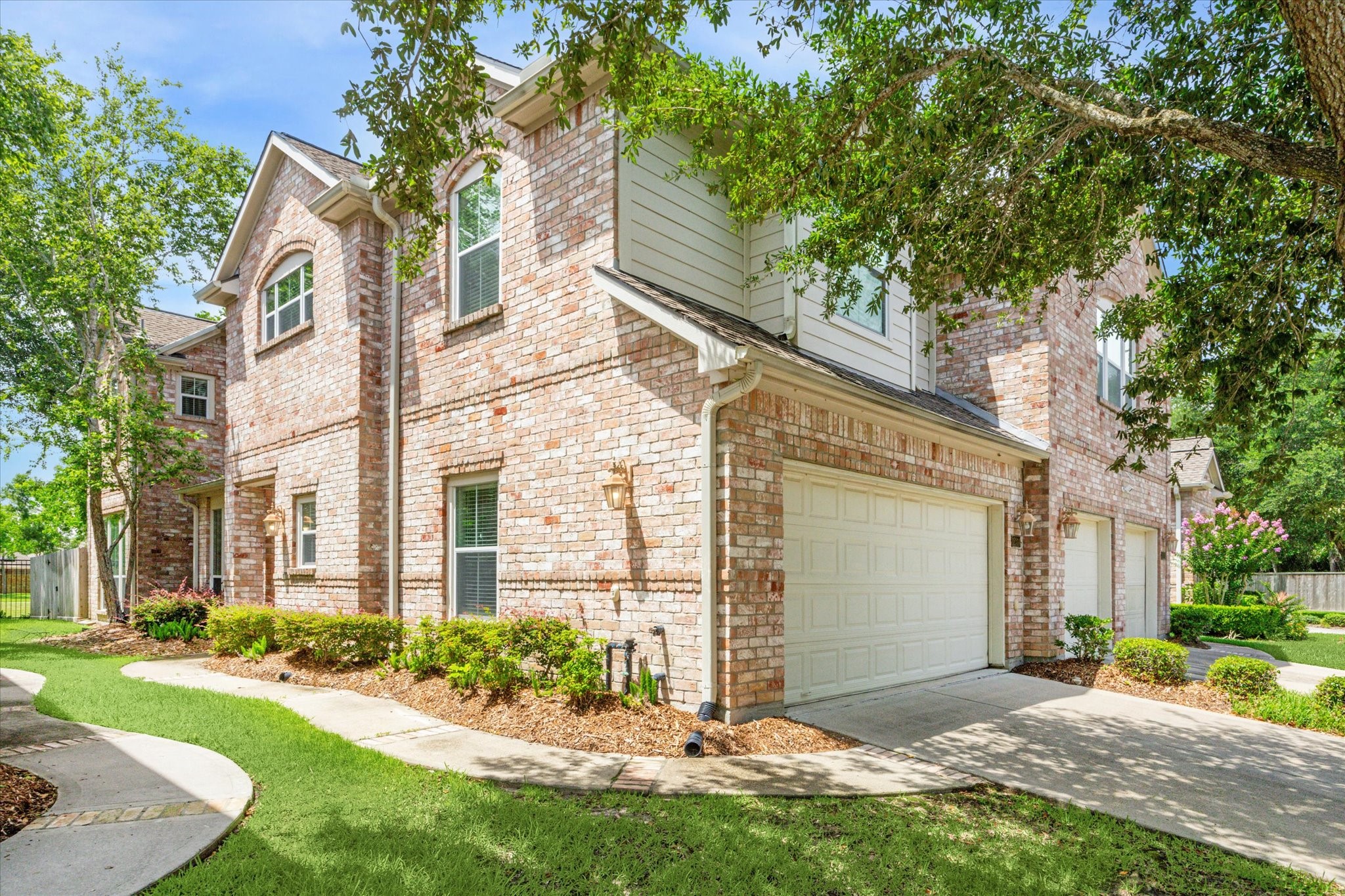 12314 Timber Hollow Property Photo