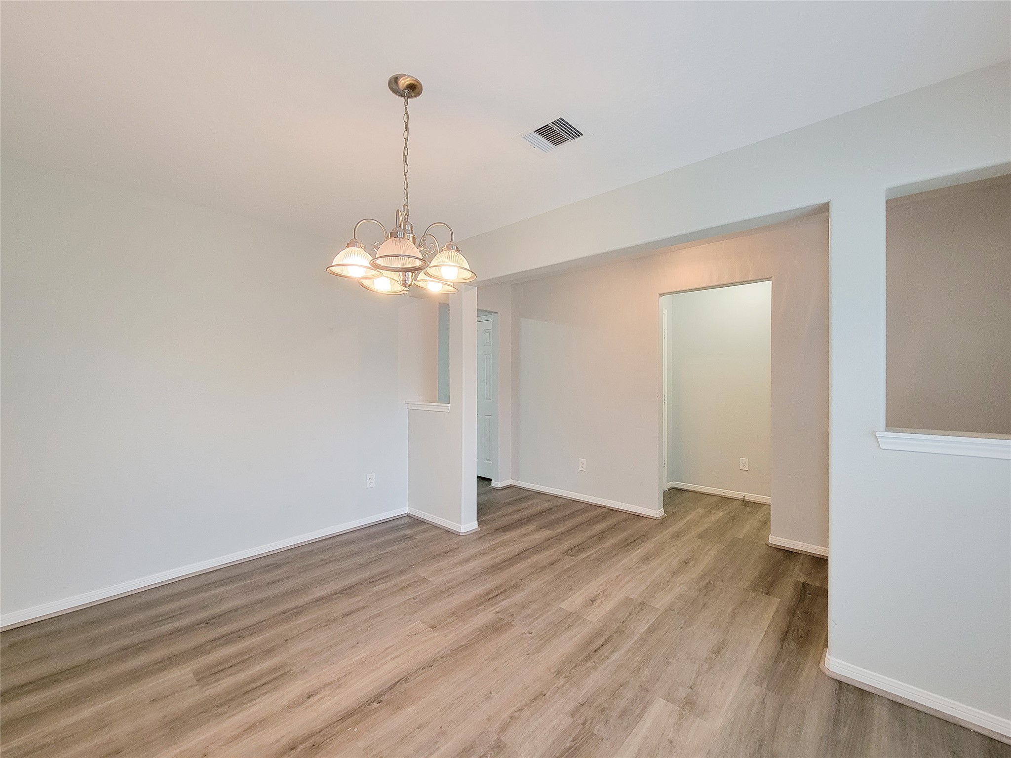 3602 Zephyr Glen Way Property Photo 6