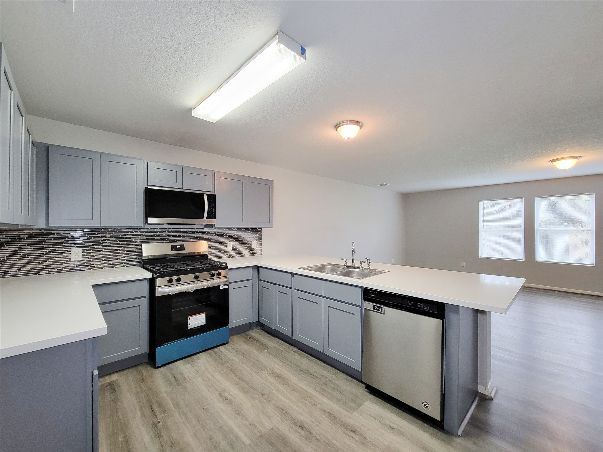 3602 Zephyr Glen Way Property Photo 7