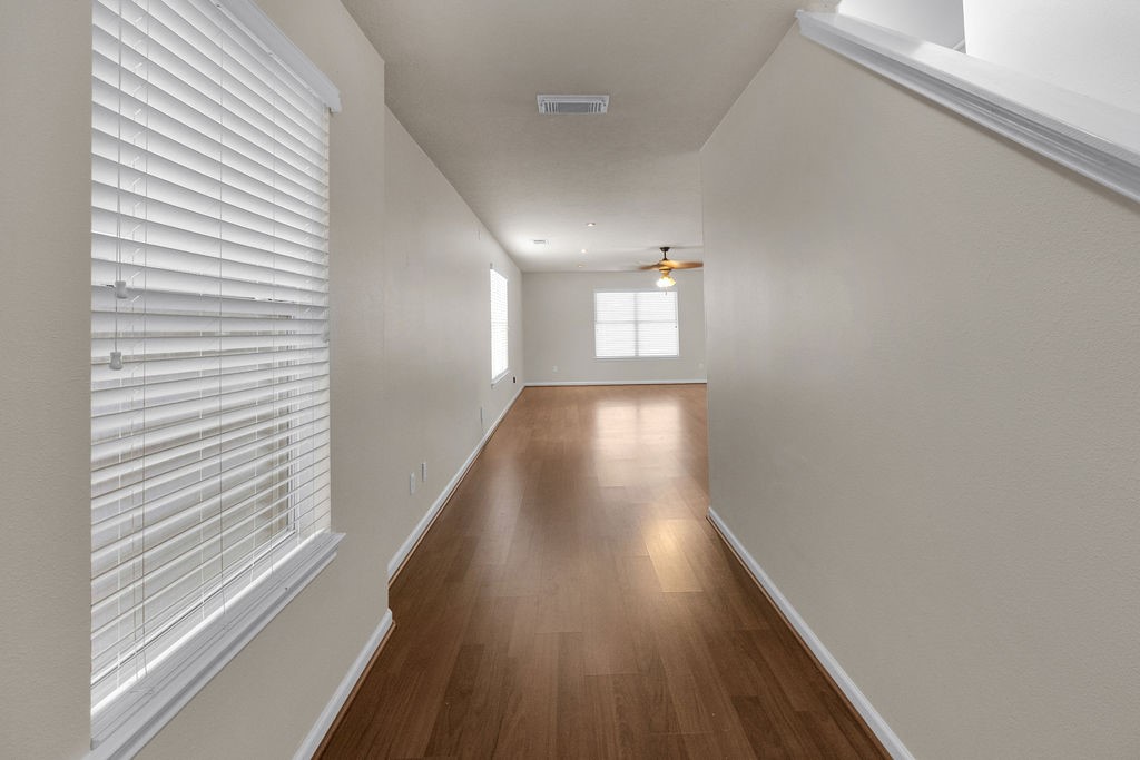 20039 Oland Way Property Photo 2