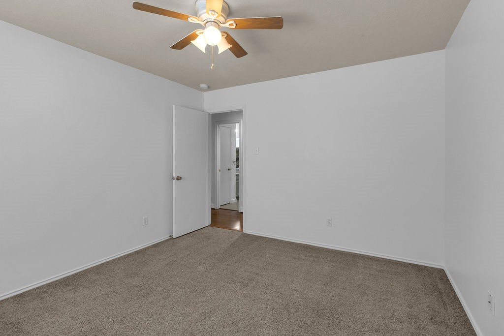20039 Oland Way Property Photo 21