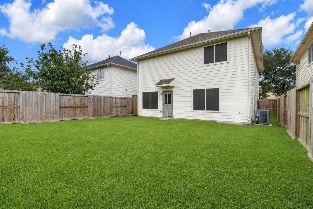 20039 Oland Way Property Photo 39