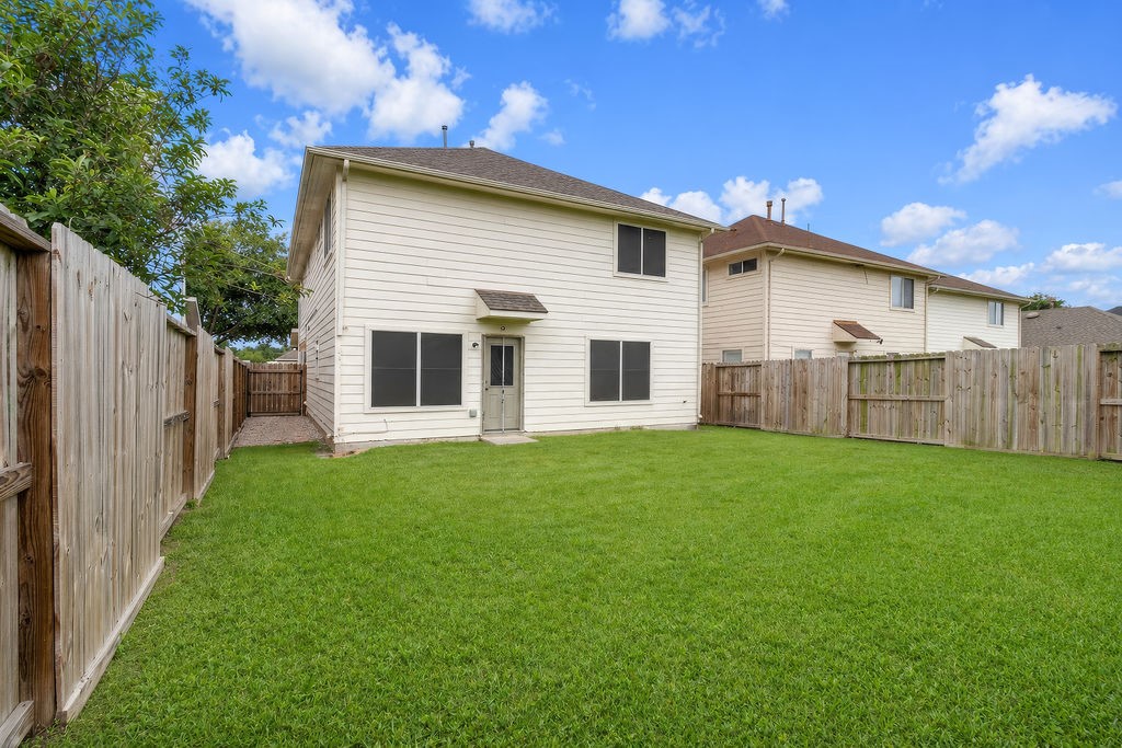 20039 Oland Way Property Photo 40