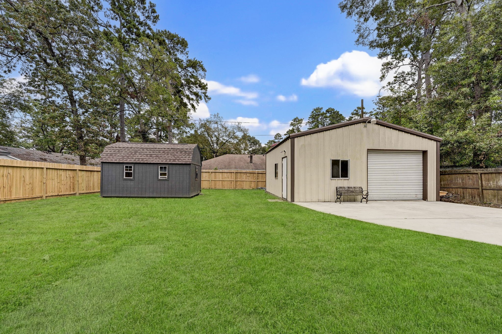 1703 N Roberson Street Property Photo 5
