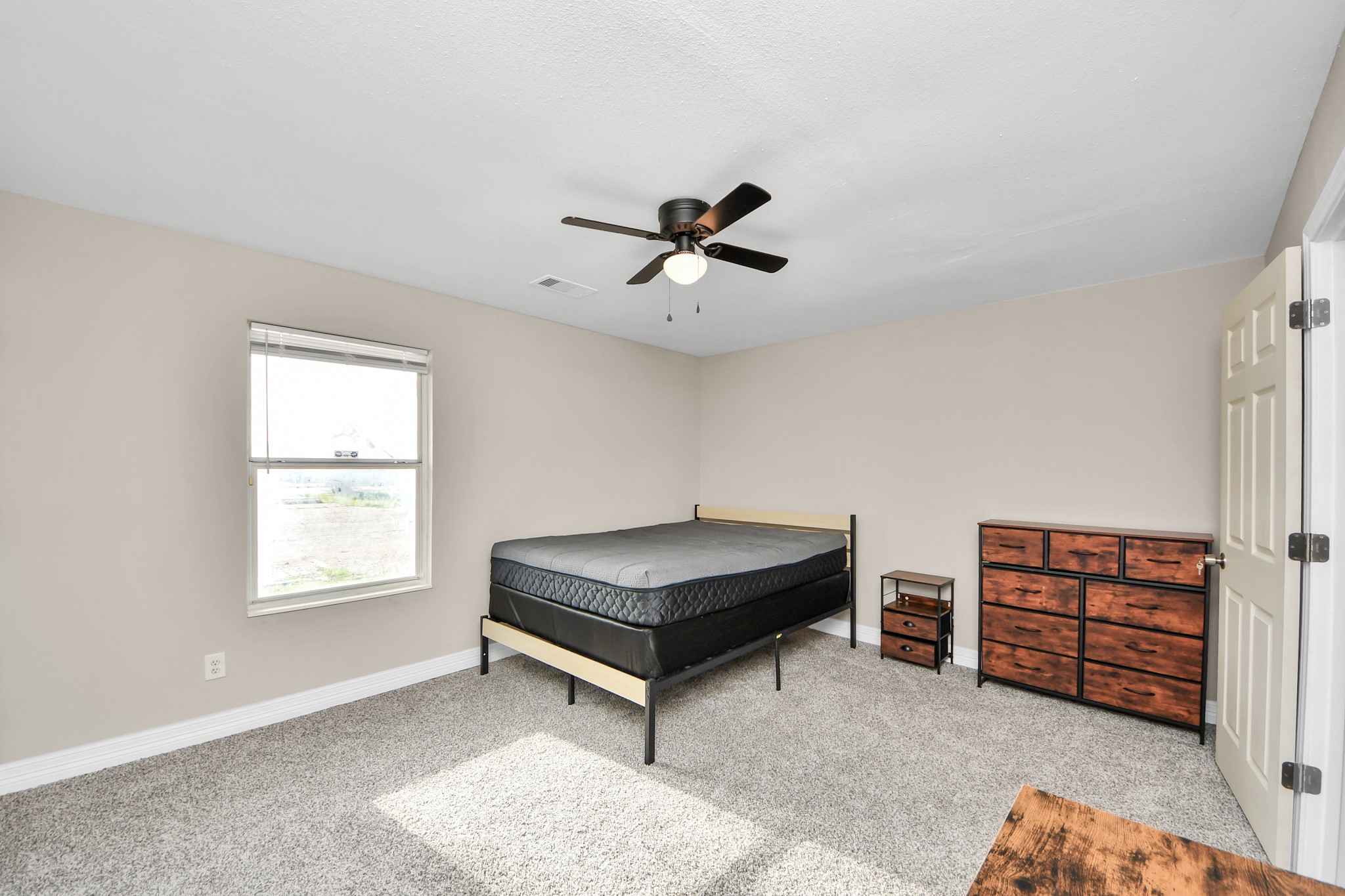 23366 High Point Street 66/68 Property Photo 23