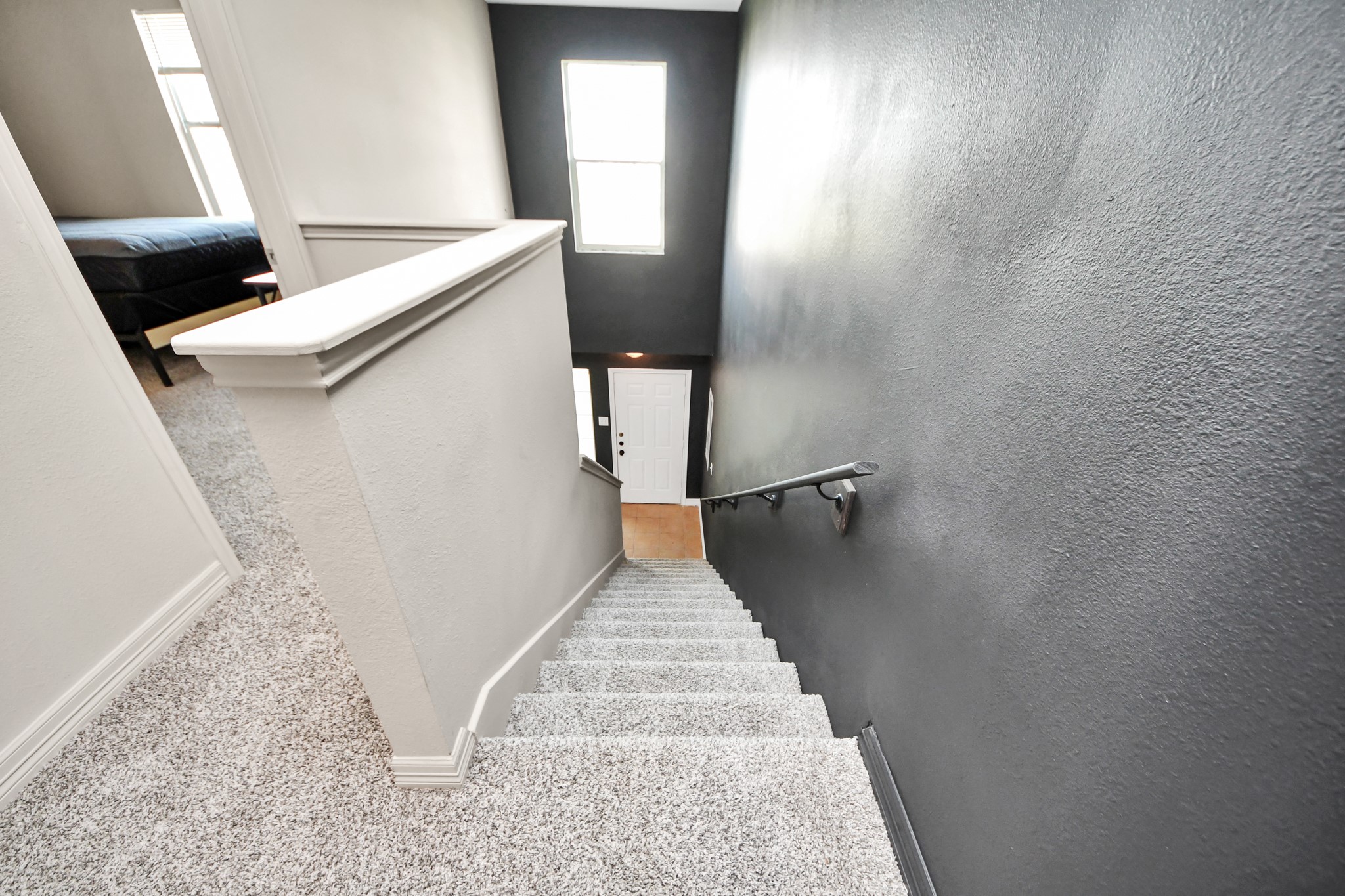 23366 High Point Street 66/68 Property Photo 27