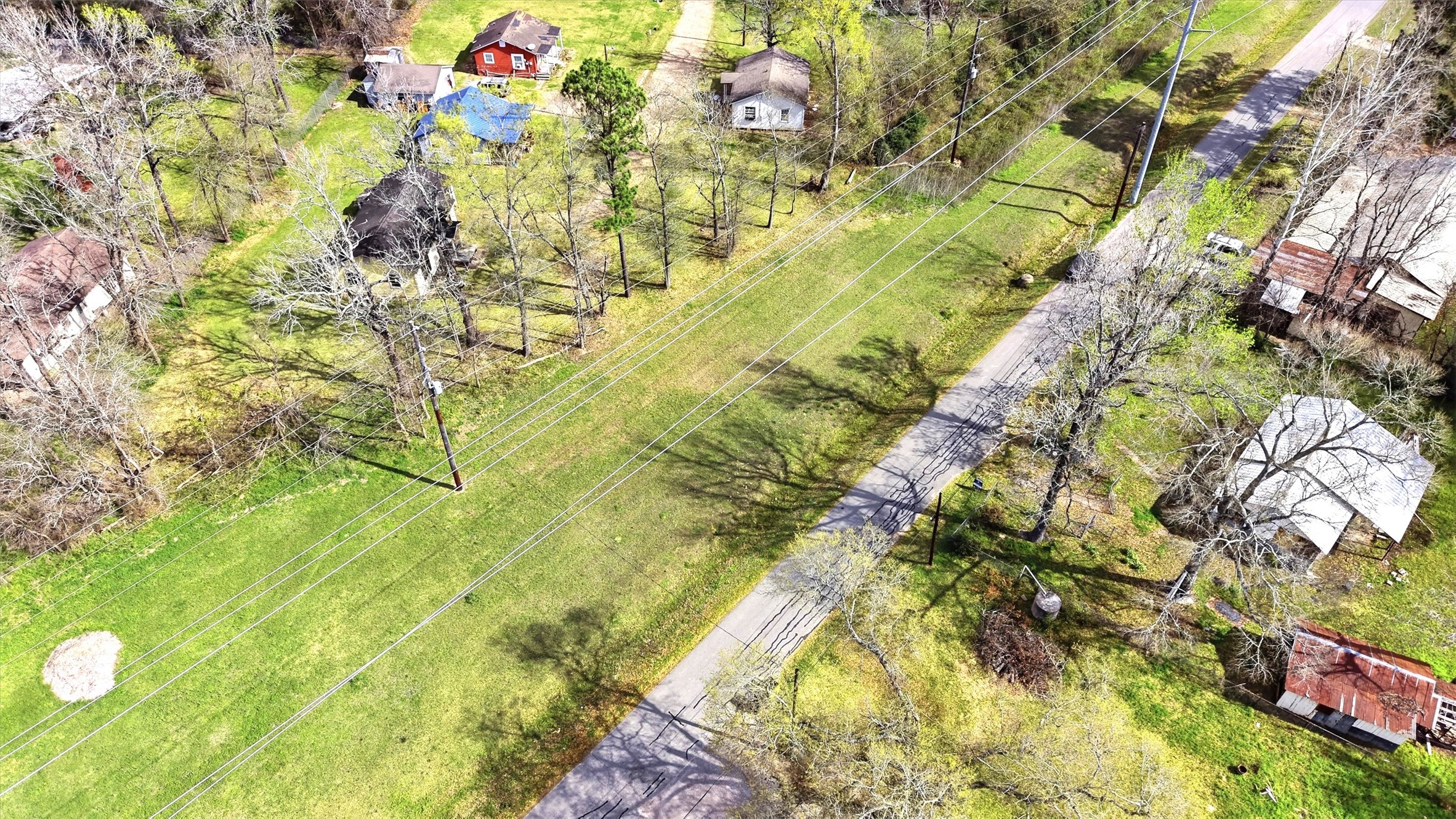 2636 Clanton Road Property Photo 11